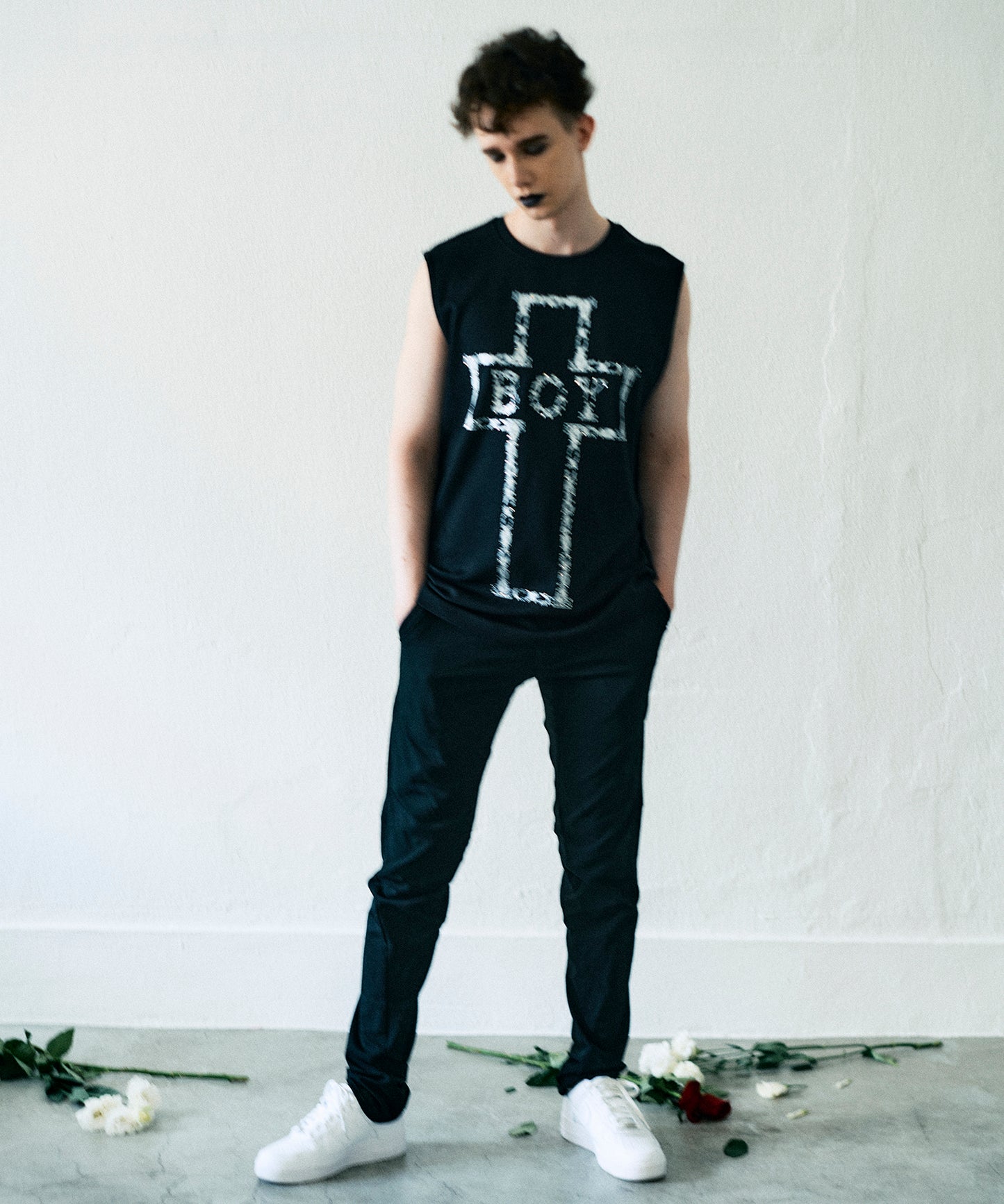BOY CROSS MOTIFSLEEVELESS SHIRT BLACK【B232N0270102】