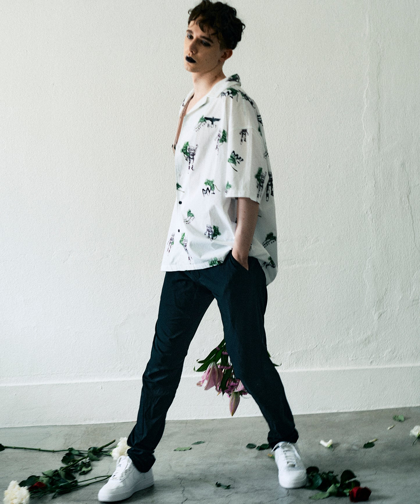 ROBOT PRINTED OPEN COLLAR SHIRT WHITE【B231N2200101】