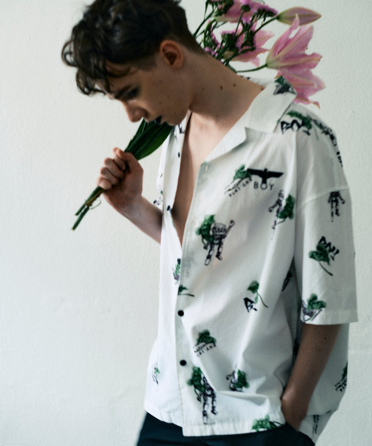 ROBOT PRINTED OPEN COLLAR SHIRT WHITE【B231N2200101】