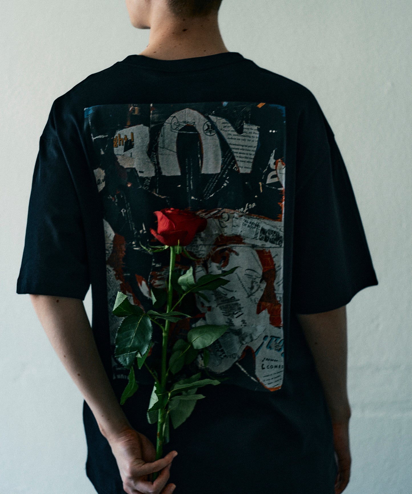 COLLAGE GRAPHIC TEE BLACK【B232N0170202】