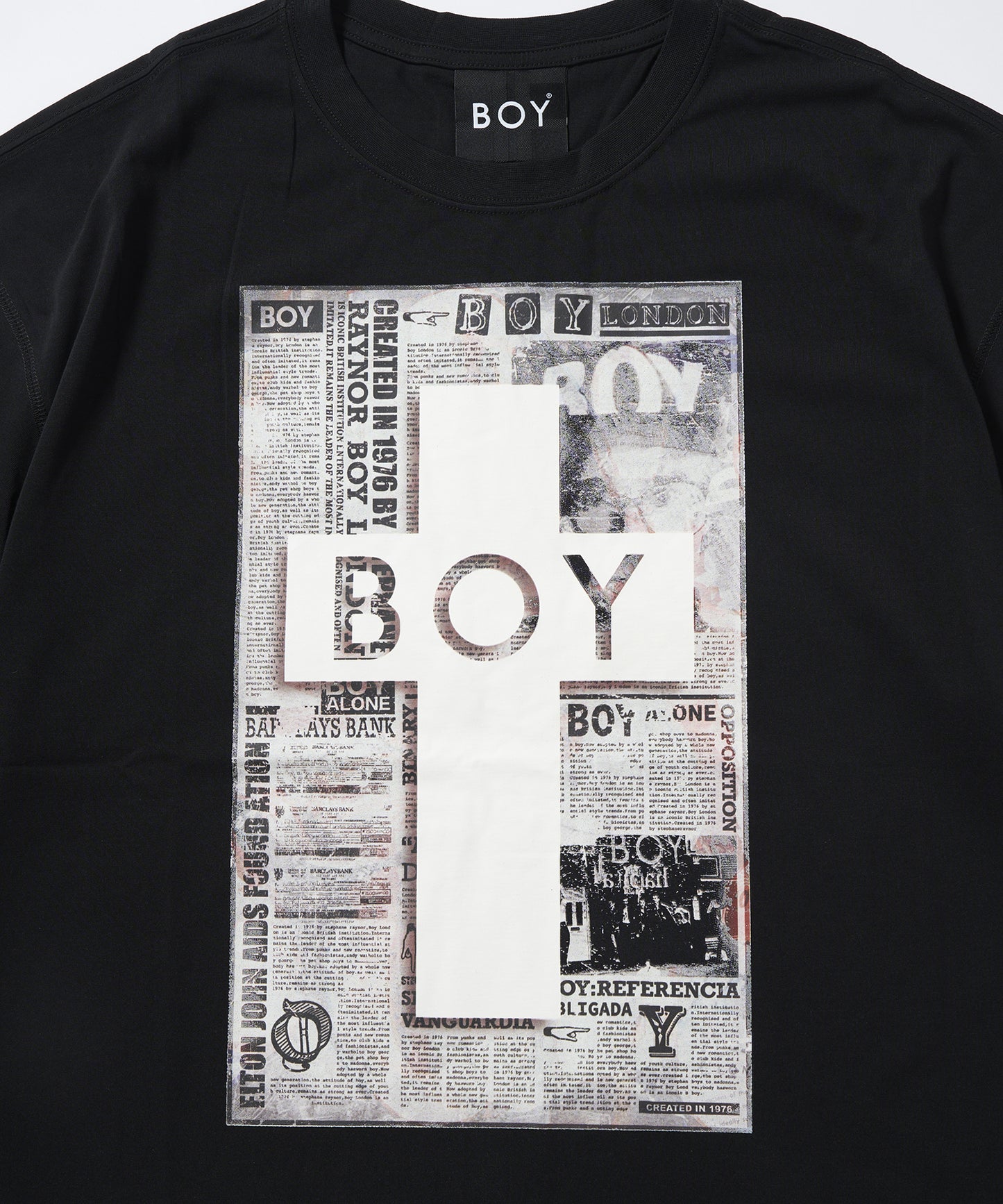 BOY Cross On Newspaper TEE BLACK【B232N0170102】