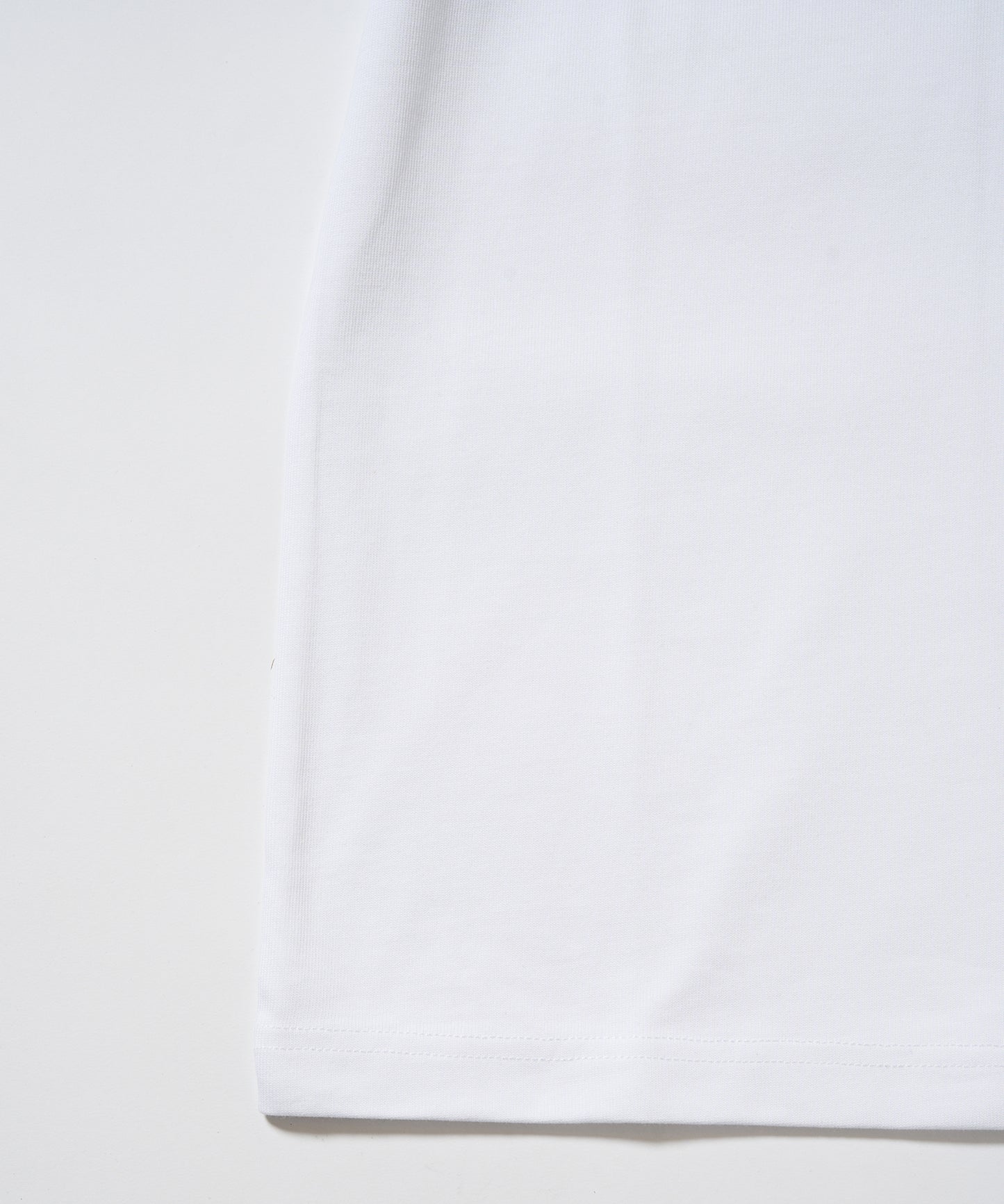 BOYLDN LOGO Patch Graphic TEE WHITE【B233N0102101】