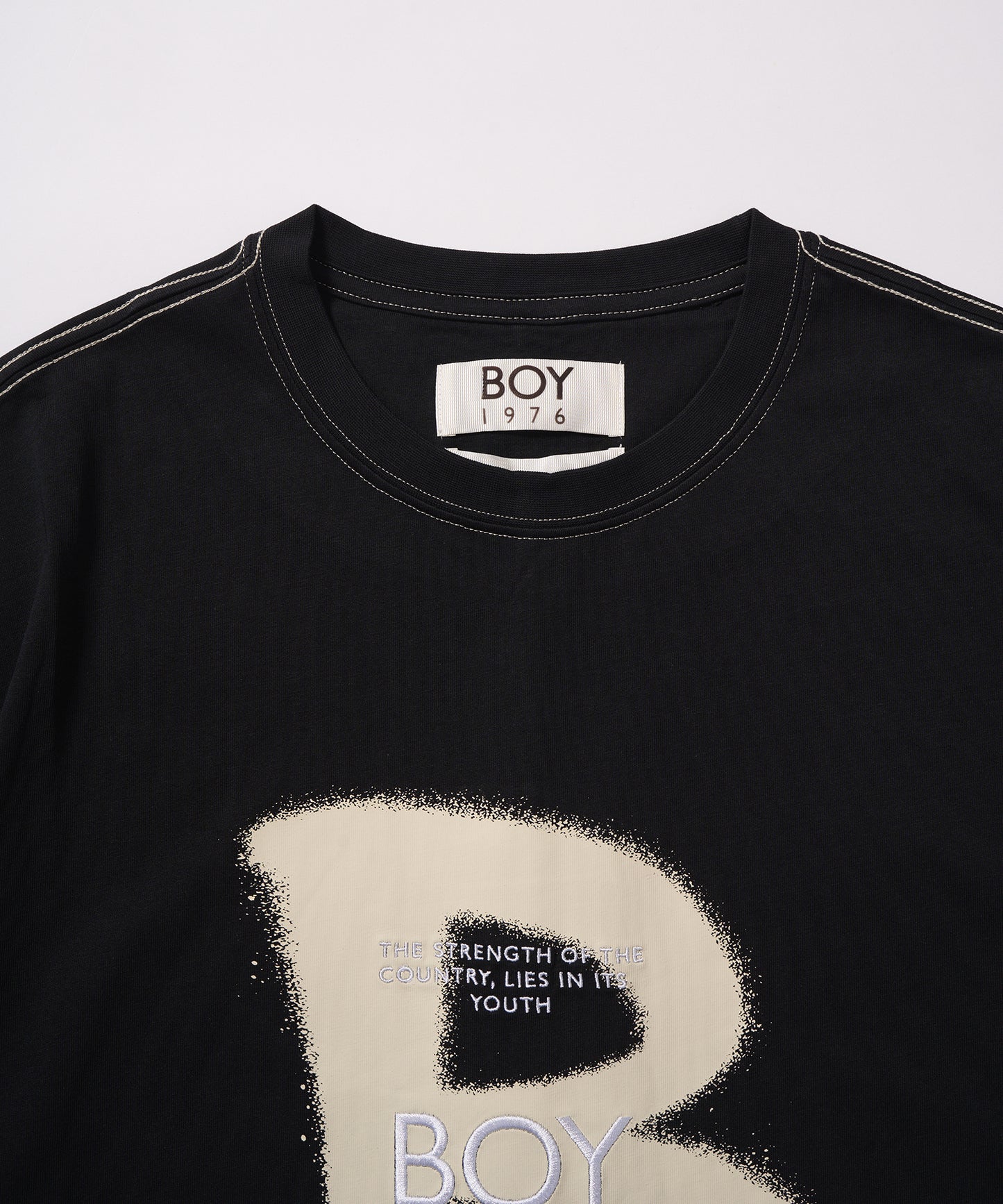 B LOGO Color Thread TEE BLACK【B233N0171002】