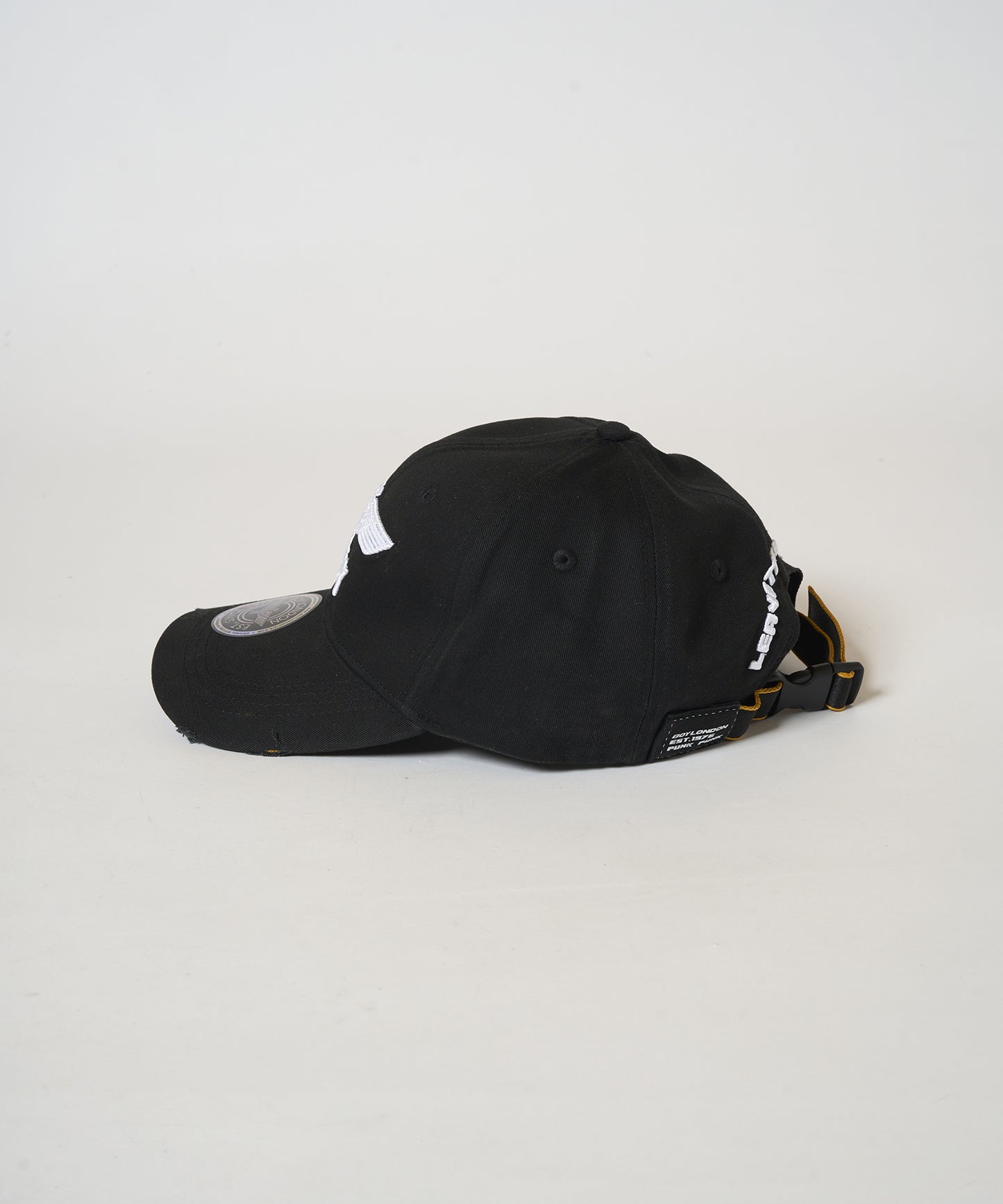 LEAVE THE BOY CAP BLACK【B233N9000402】