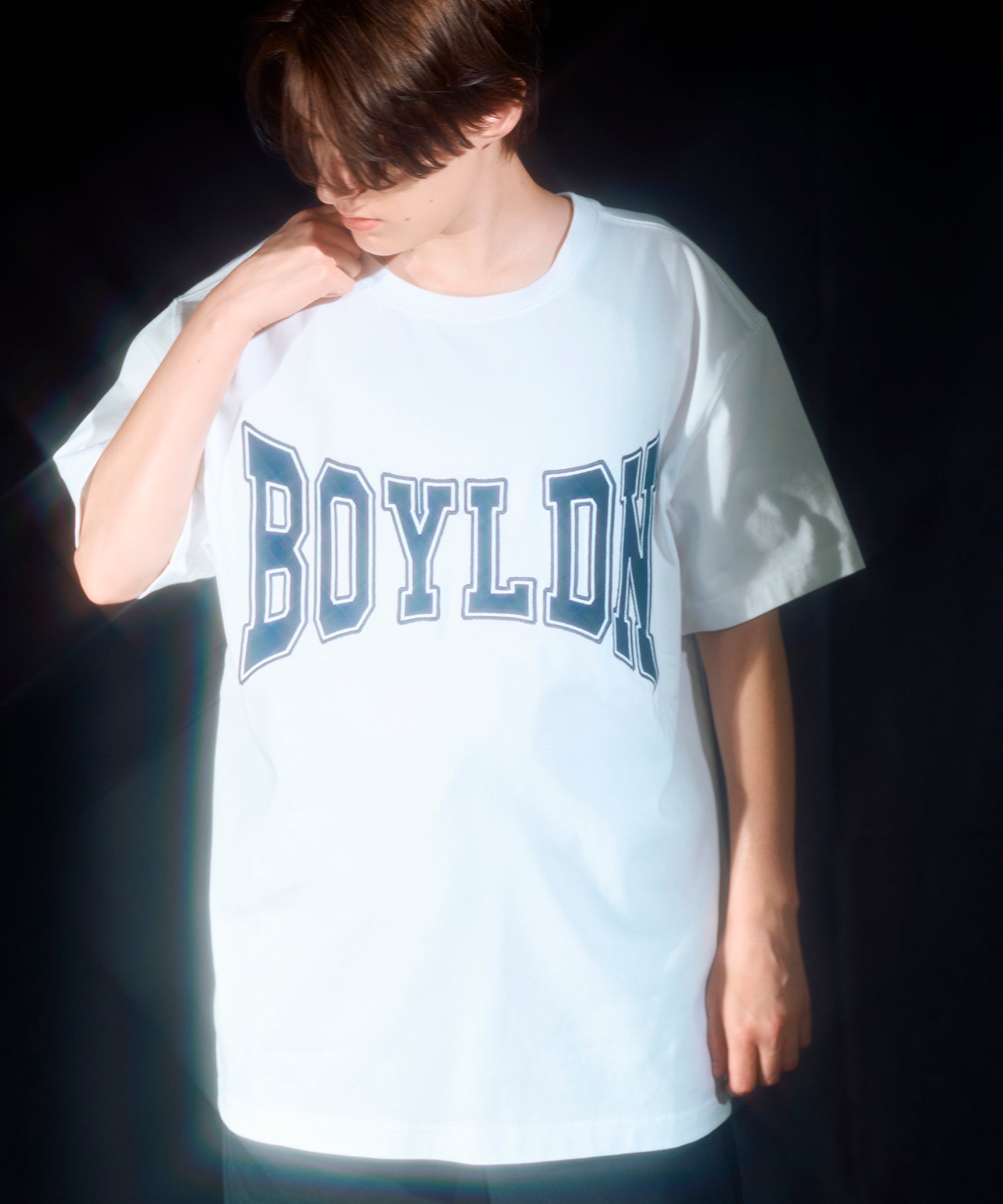 BOYLDN LOGO Patch Graphic TEE WHITE【B233N0102101】