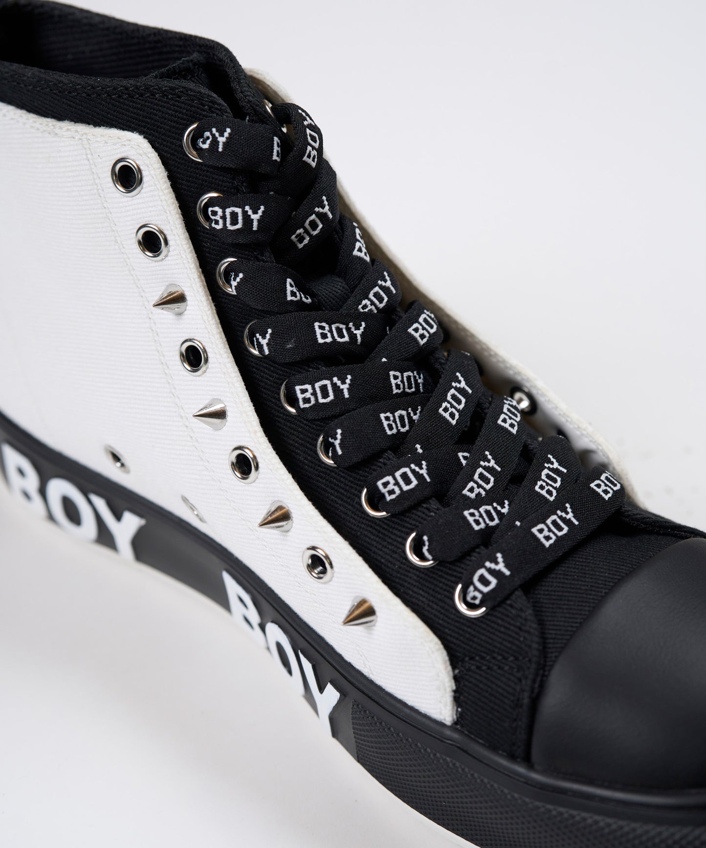 BOY MONO CANVAS HIGH-CUT SNEAKER【B233N7901101】