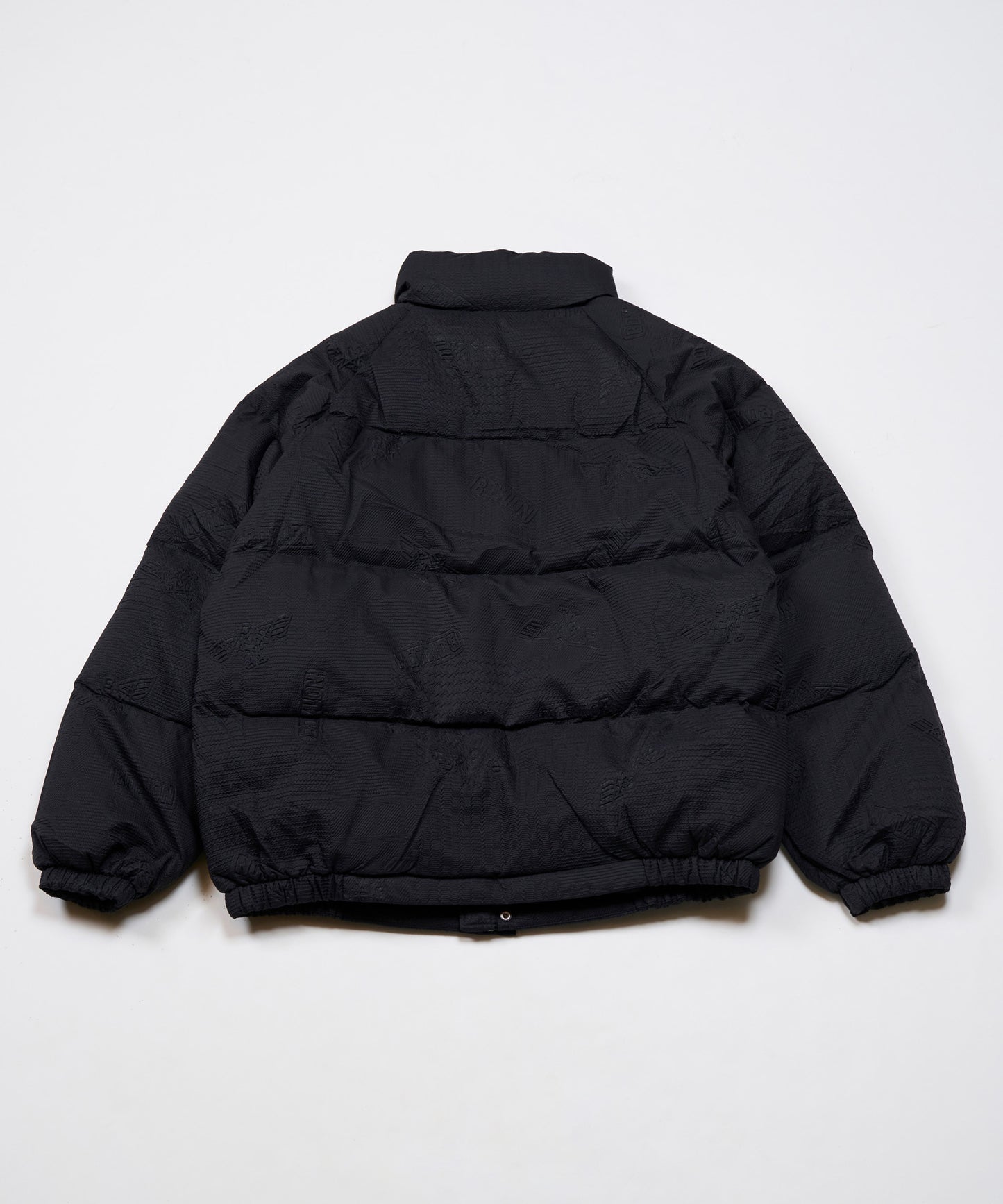 BOY LOGO EMBOSSING DOWN BLOUSON BLACK【B233N2801102】