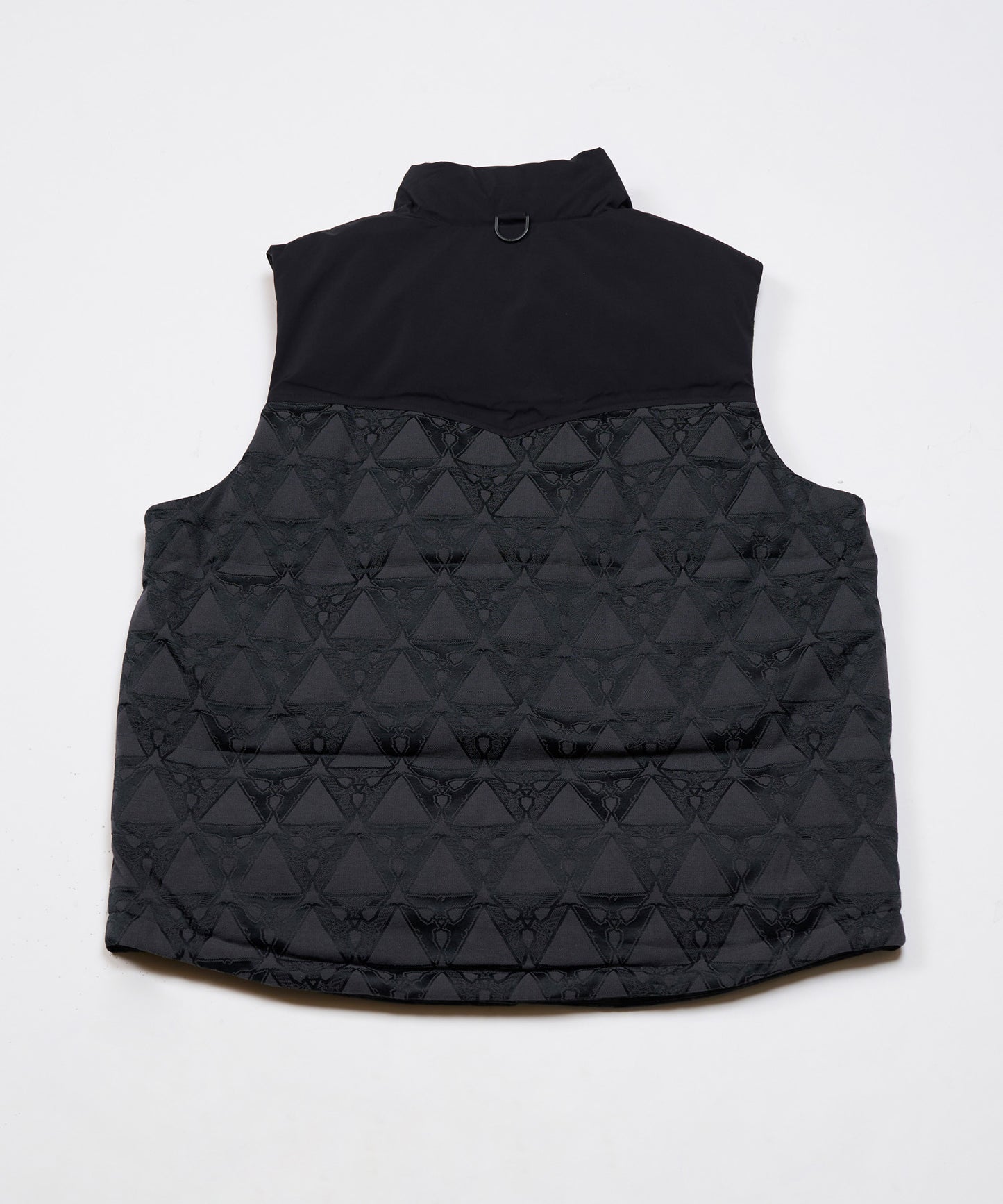 EAGLE TRIANGLE JACQUARD DOWN VEST BLACK【B234N3000102】