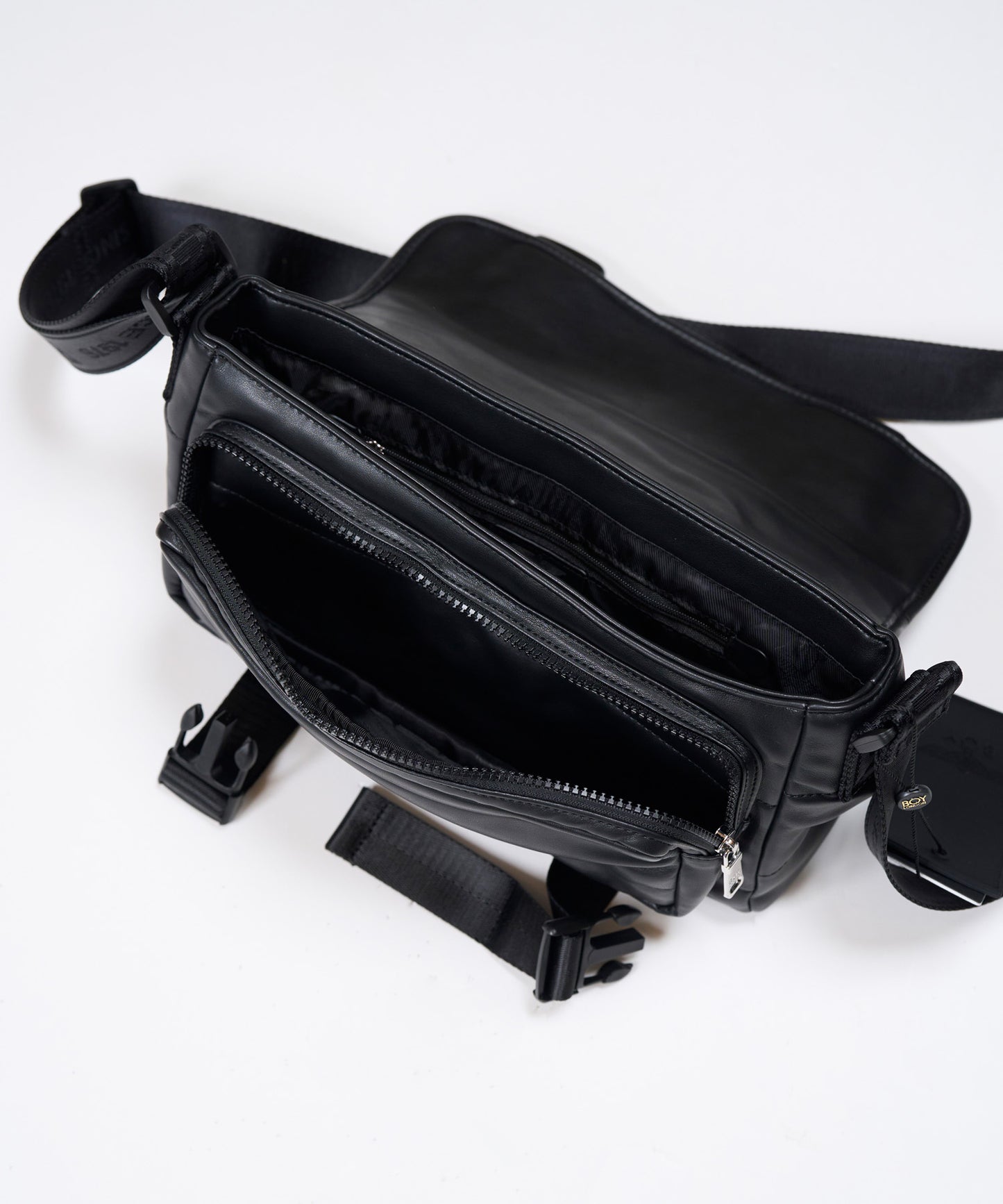 BOY LOGO SHOULDER BAG【B234N8500202】