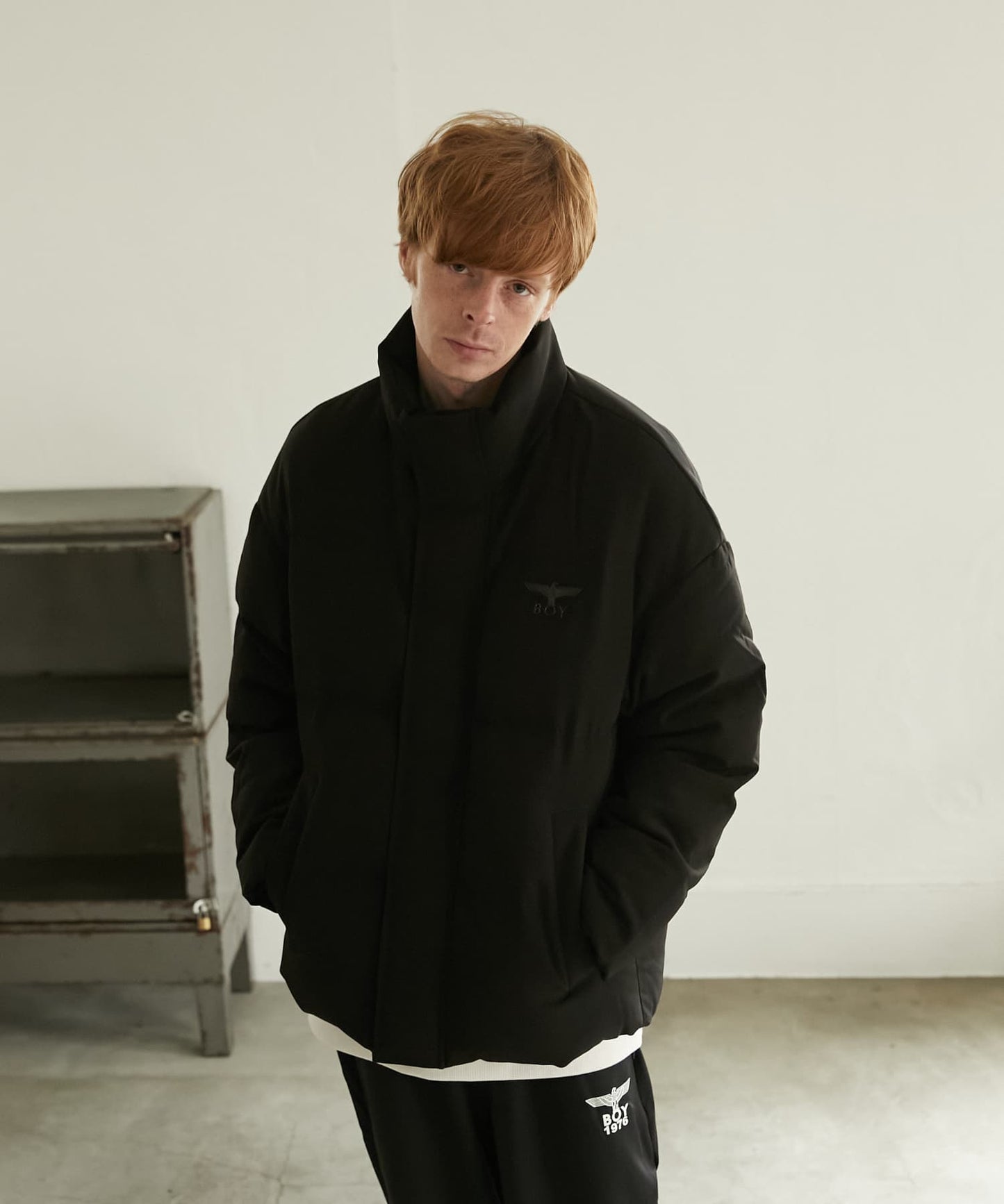 EAGLE BACK EMBROIDERY DOWN JACKET BLACK【B234N2802402】