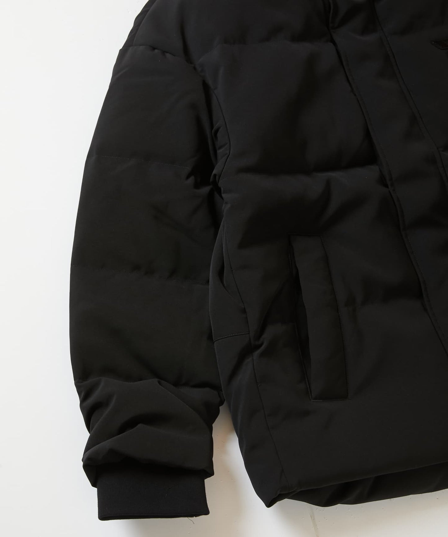 EAGLE BACK EMBROIDERY DOWN JACKET BLACK【B234N2802402】