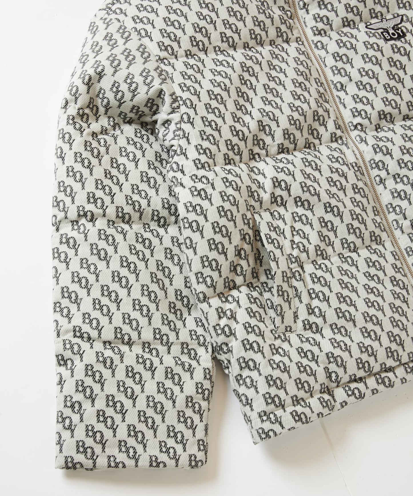 BOY MONOGRAM JACQUARD DOWN JACKET GREY【B244N2803203】