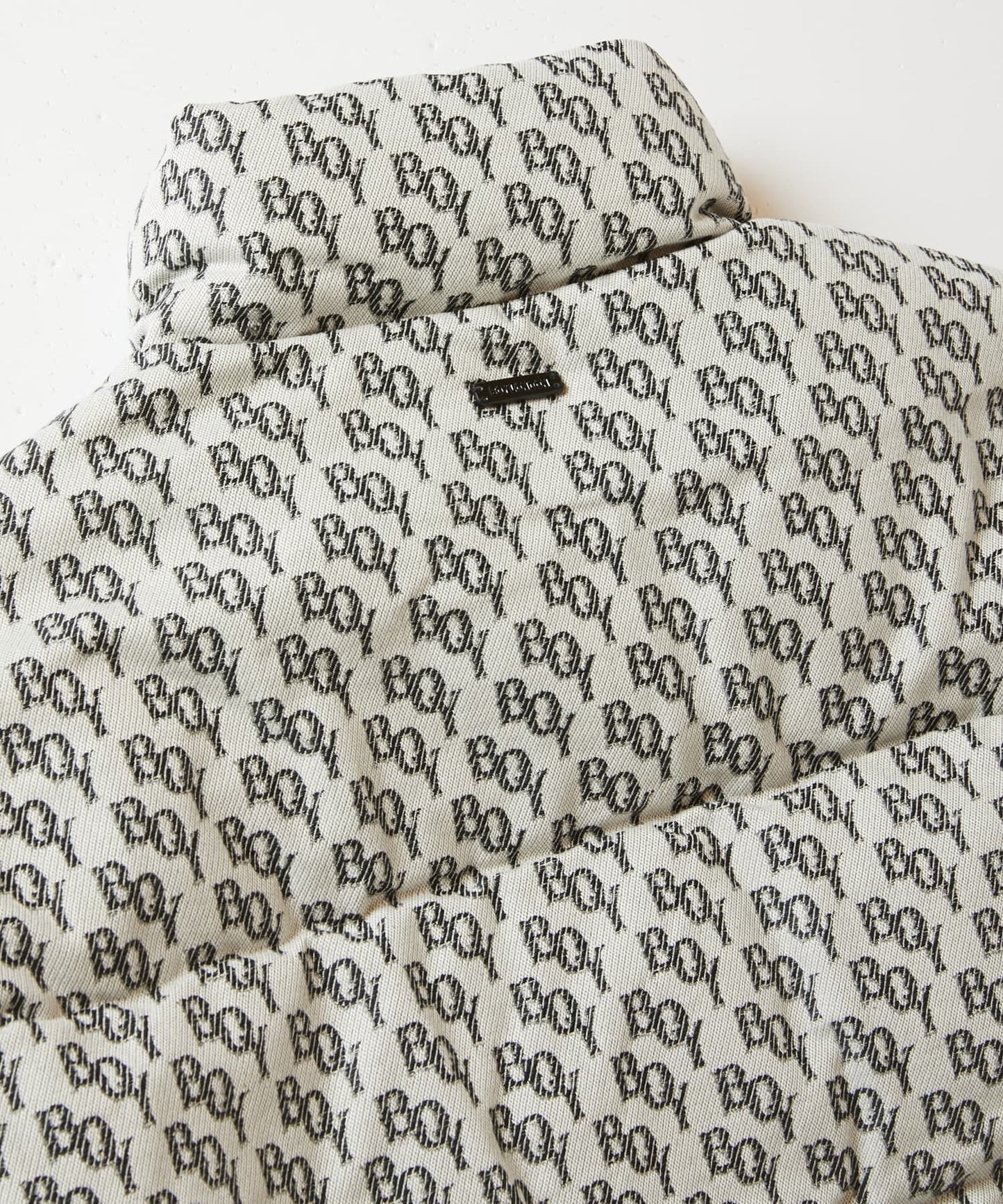 BOY MONOGRAM JACQUARD DOWN JACKET GREY【B244N2803203】