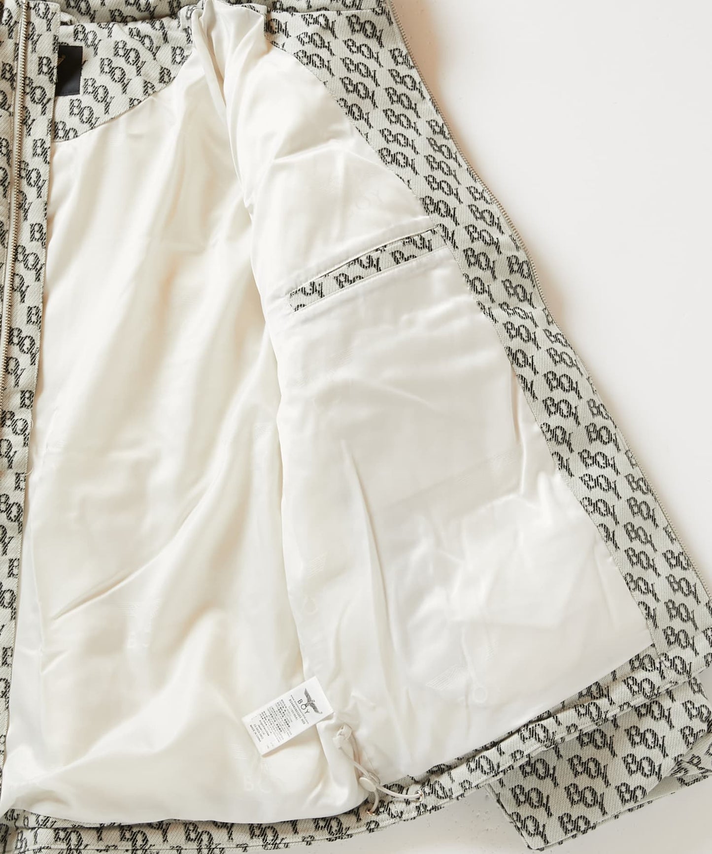 BOY MONOGRAM JACQUARD DOWN JACKET GREY【B244N2803203】