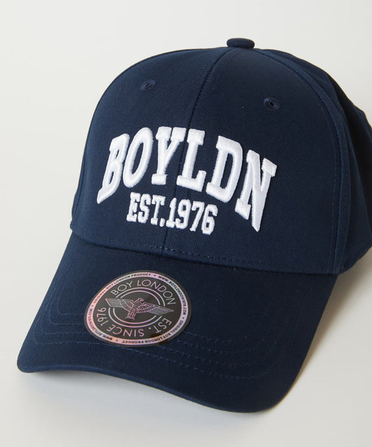 BBOYLDN LOGO CAP NAVY 【B243N9001916】
