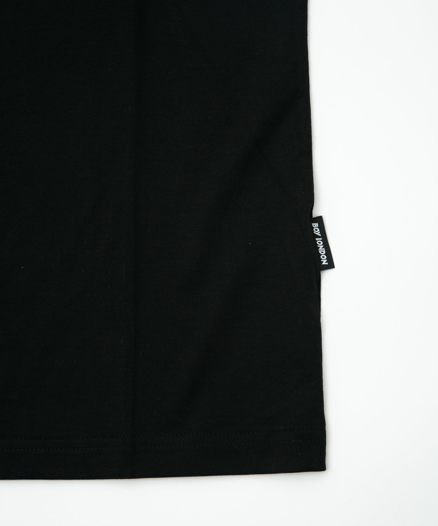 GRADATION LOGO GRAPHIC TEE BLACK【B232N0104802】