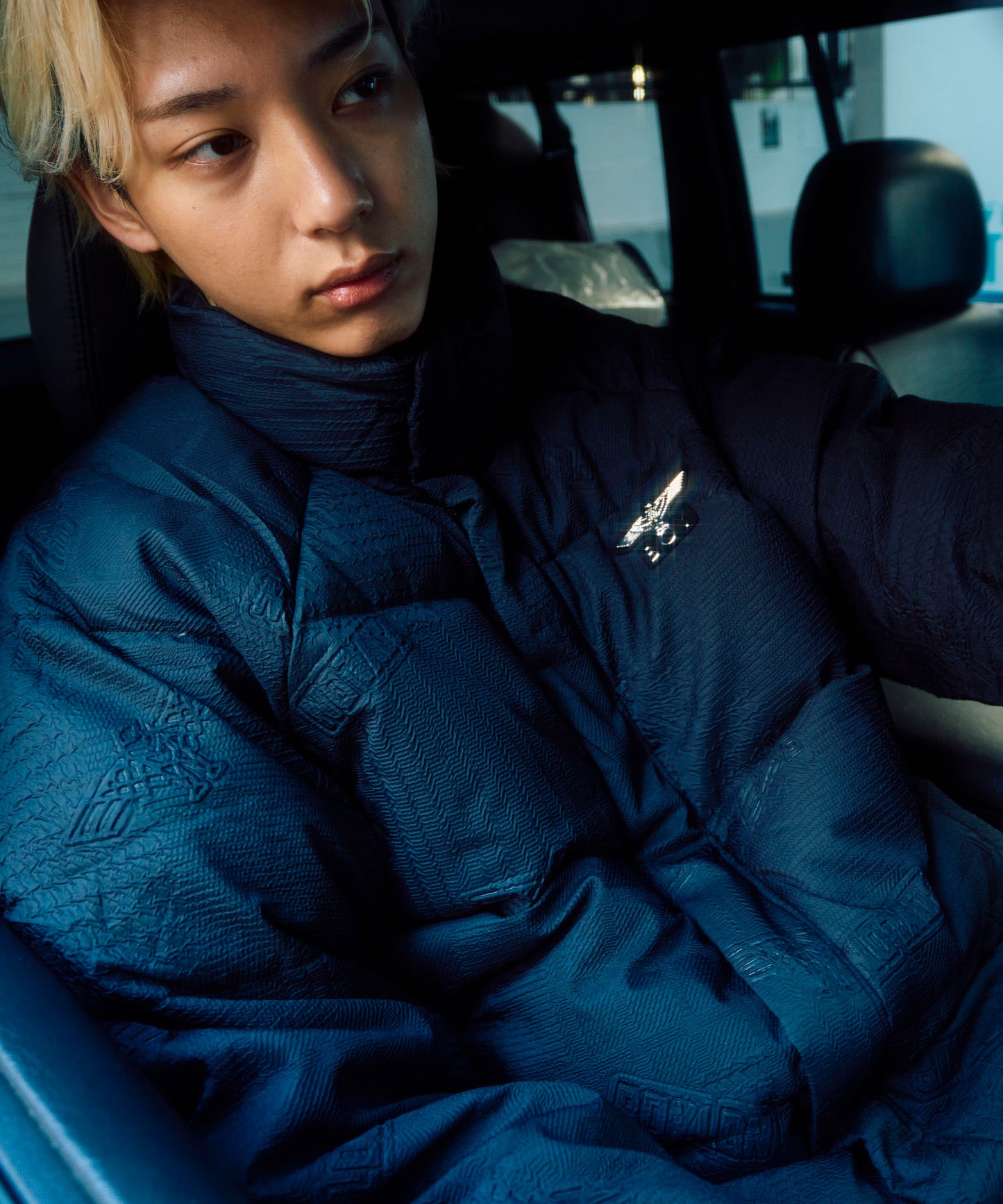 BOY LOGO EMBOSSING DOWN BLOUSON BLACK【B233N2801102】