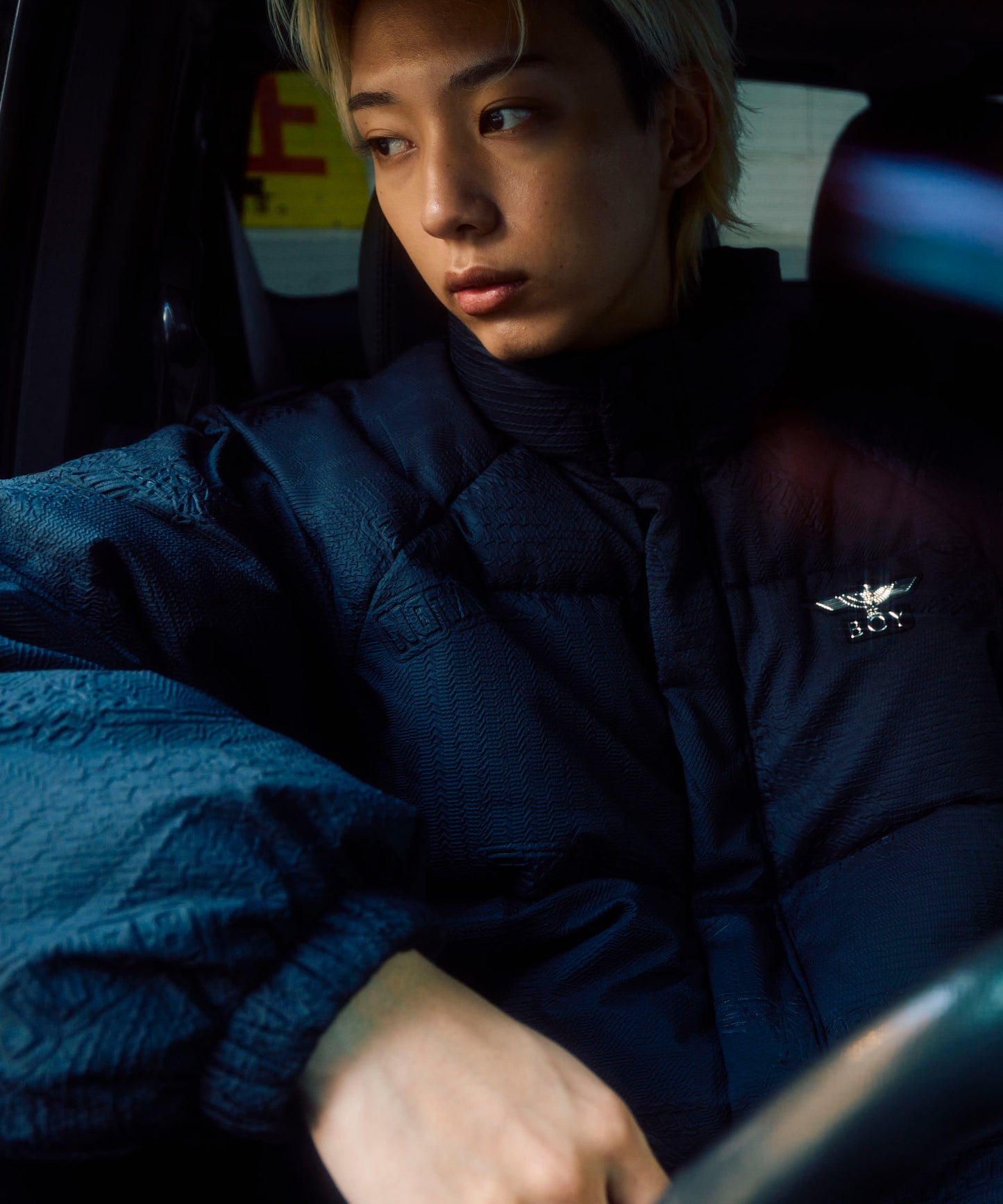 BOY LOGO EMBOSSING DOWN BLOUSON BLACK【B233N2801102】