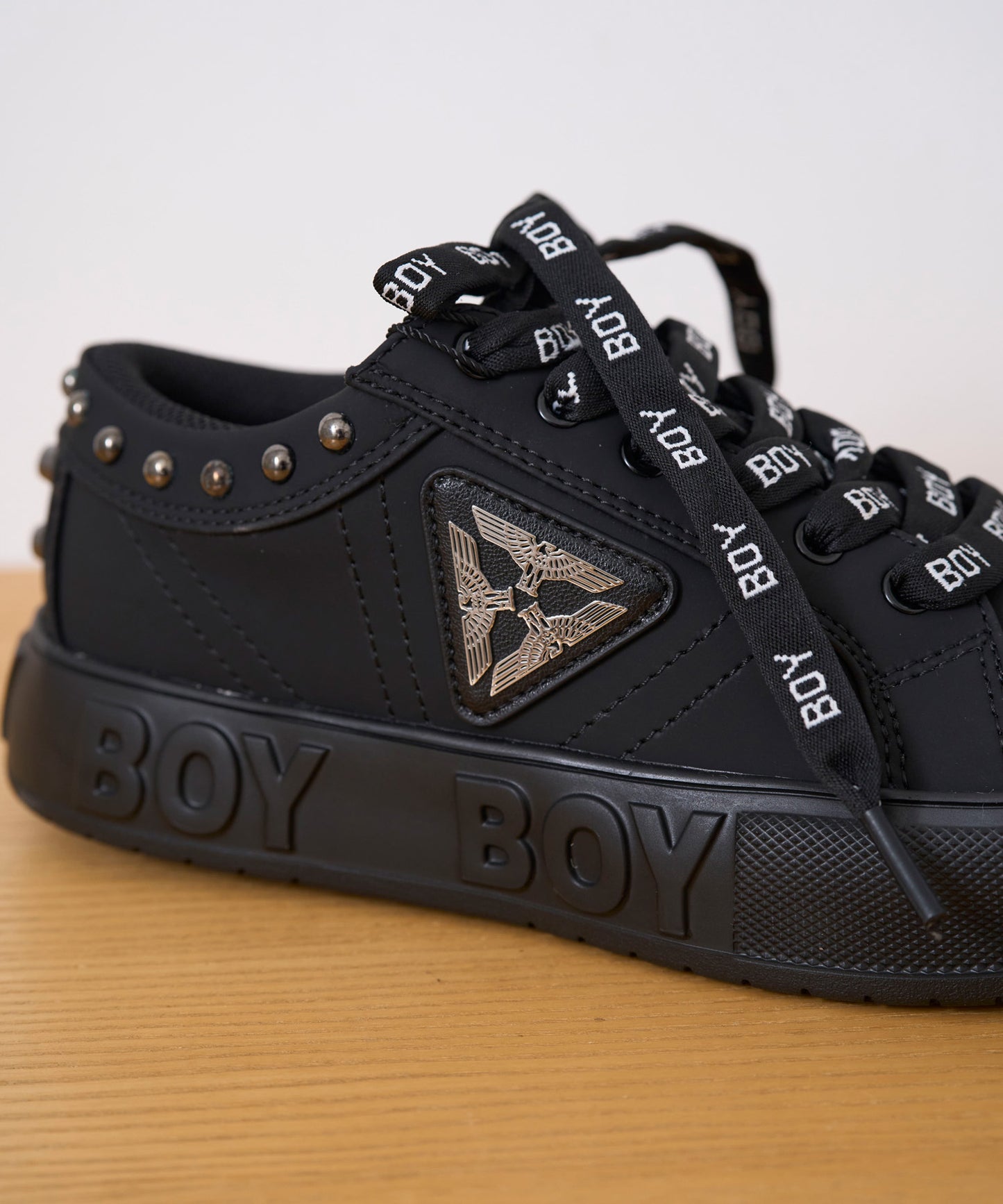 BOY CANVAS LOW-CUT SNEAKER【B233N7901402】