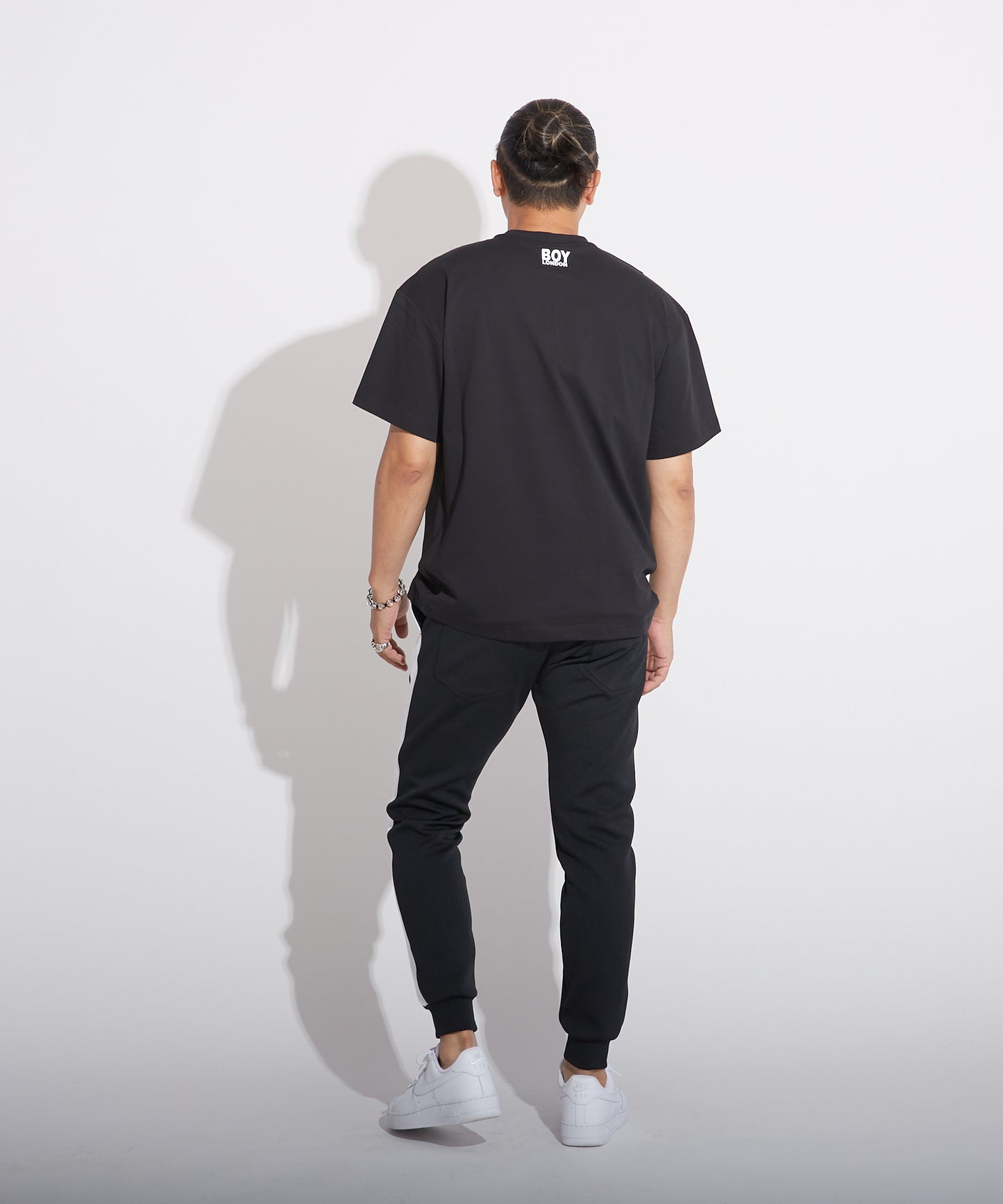 HEART EAGLE TEE BLACK【B223N0160102】