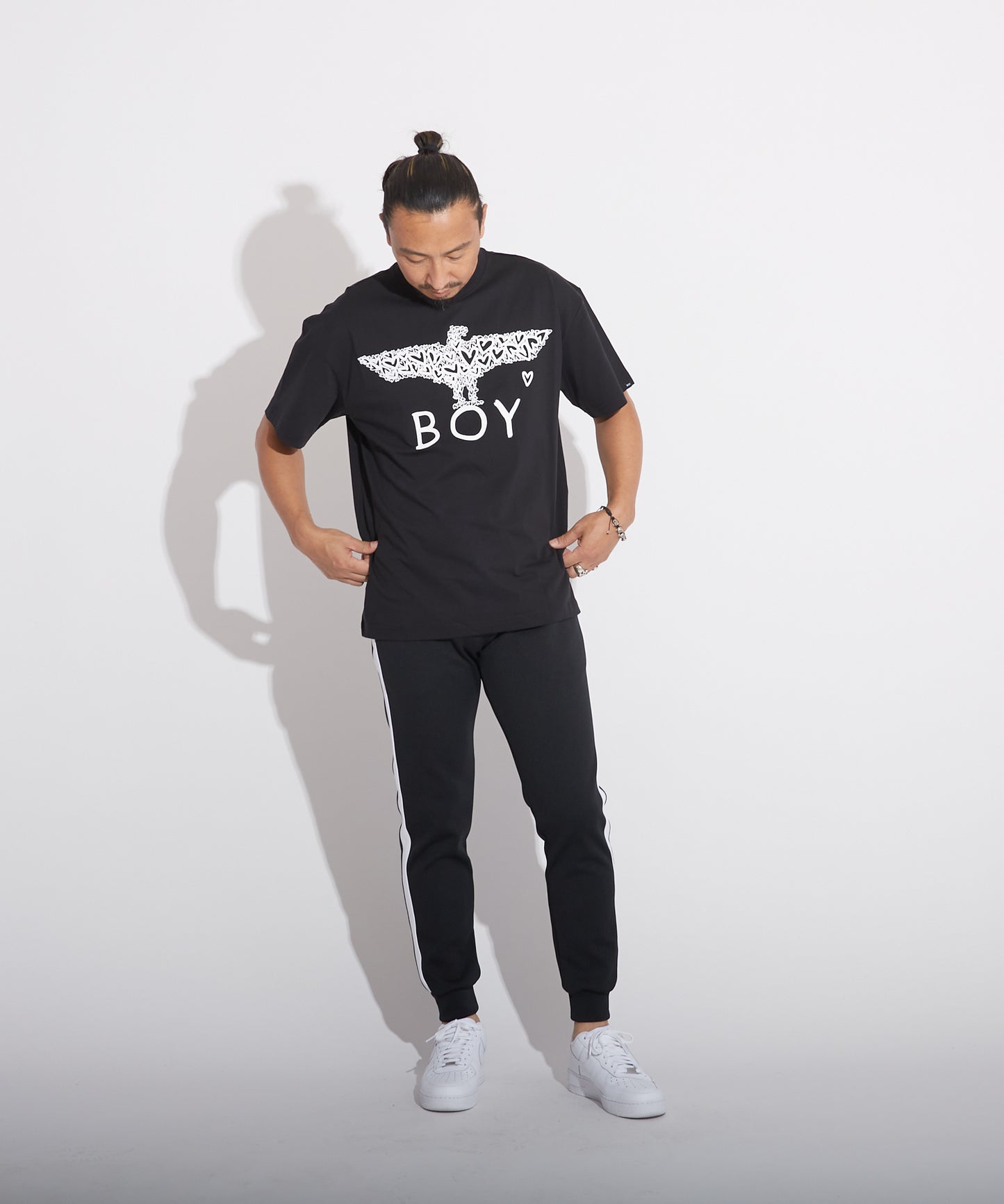 HEART EAGLE TEE BLACK【B223N0160102】