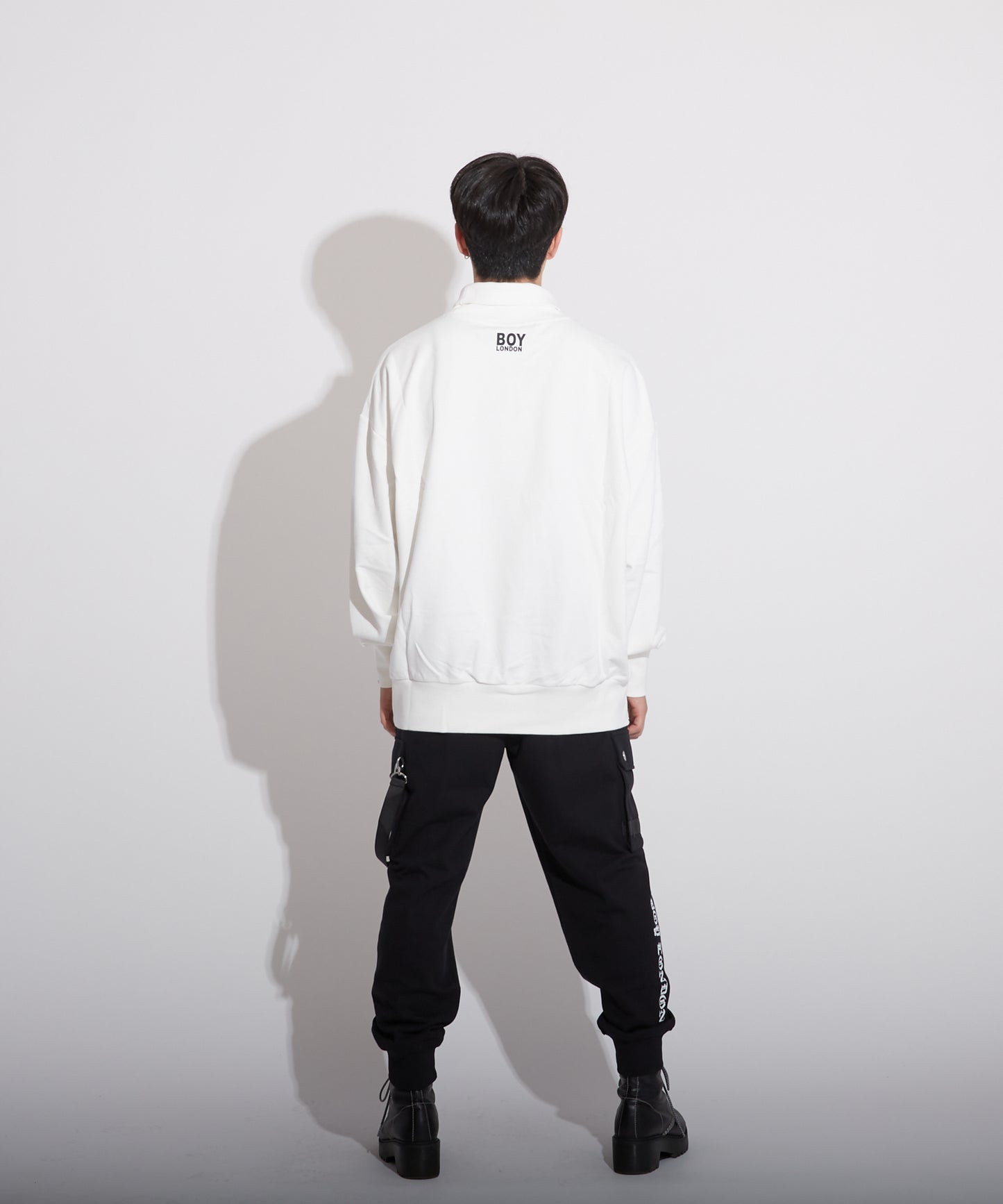 HIGH NECKED SWEAT WHITE【B223N0360031】
