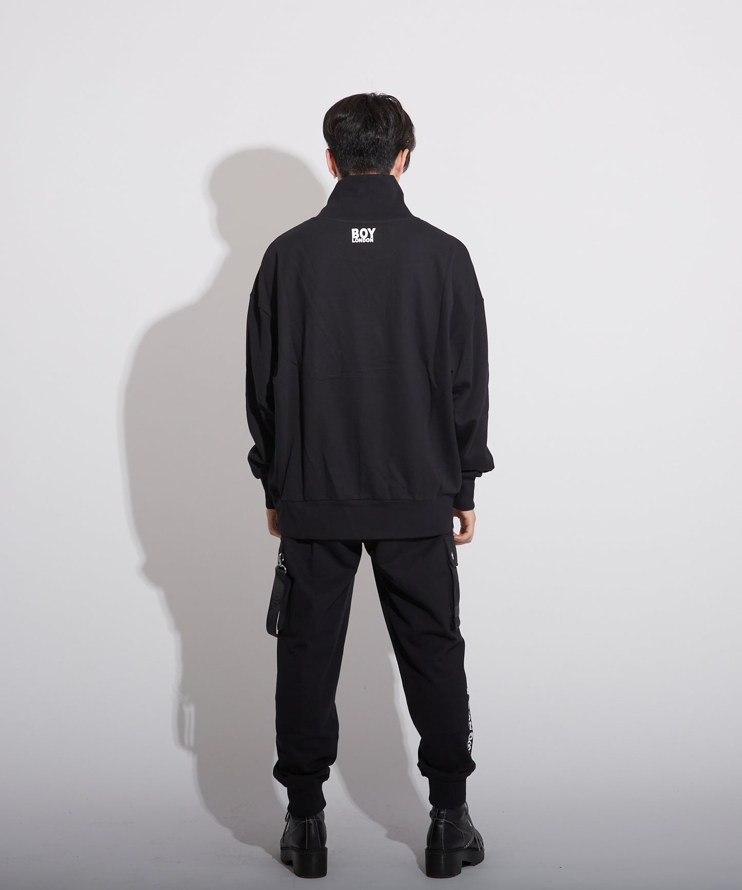 HIGH NECKED SWEAT BLACK【B223N0360002】