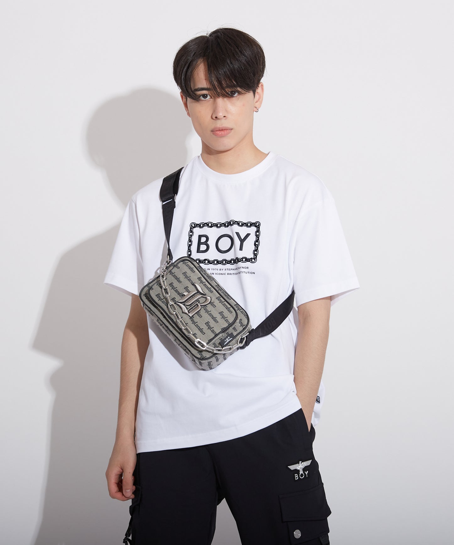 CHAIN DESIGN SHOULDER BAG GREY【B223N8500303】