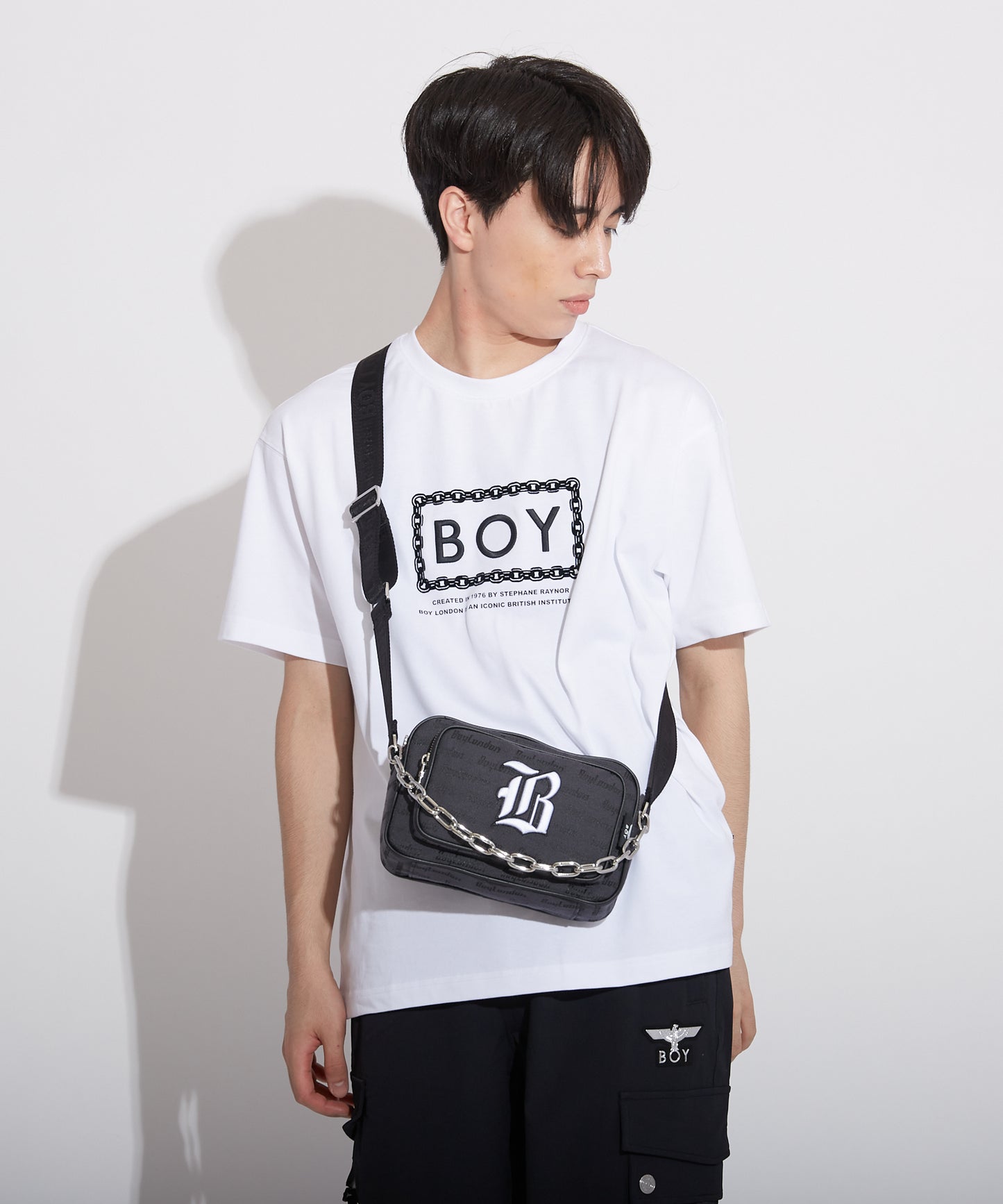 CHAIN DESIGN SHOULDER BAG BLACK【B223N8500302】