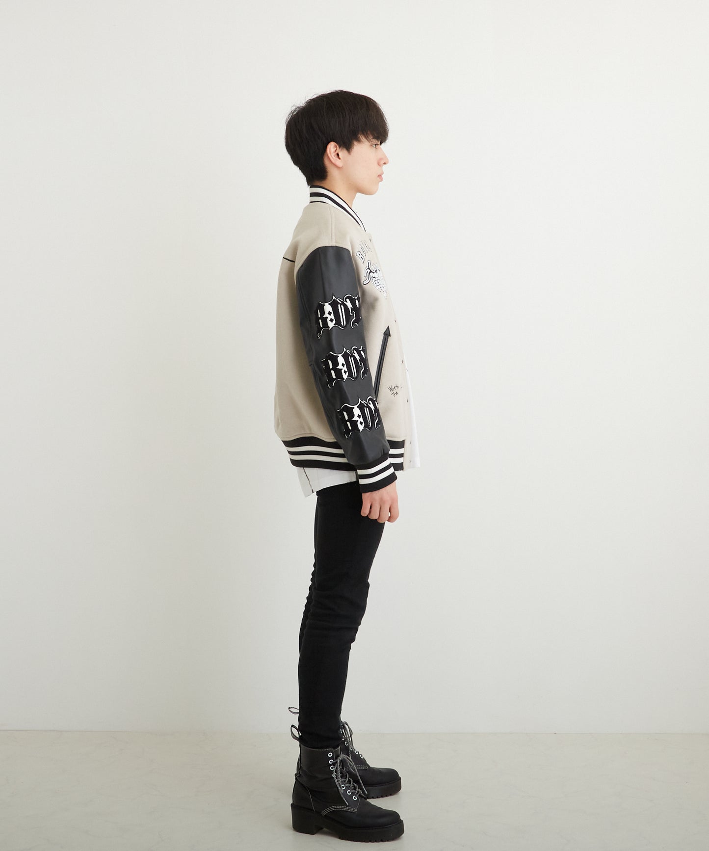 EMBROIDERY PATCH STADIUM JACKET GREY【B224M2970308】