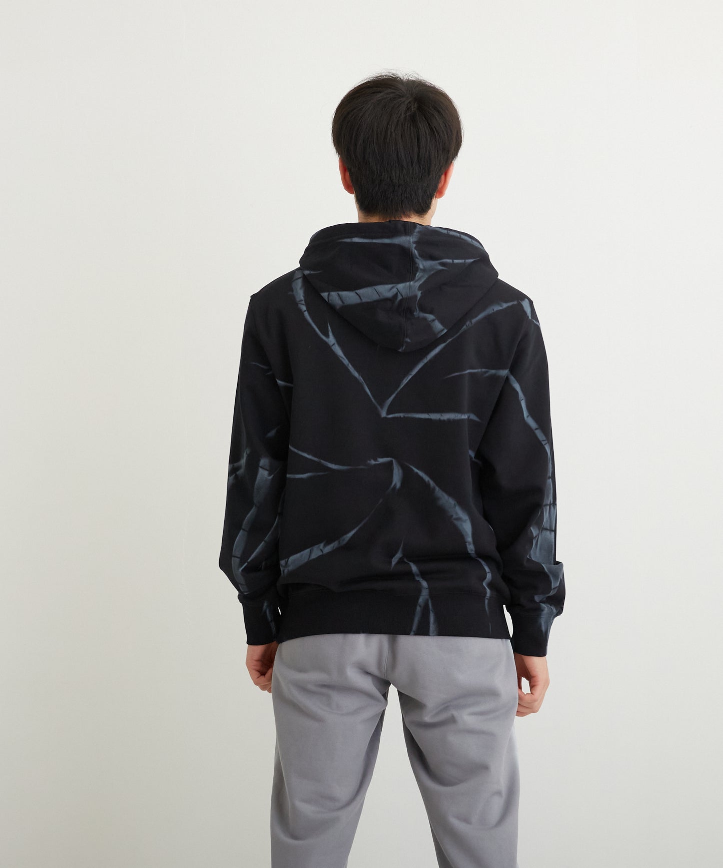 TIE-DYE BOY PARKA BLACK【B223M0470202】
