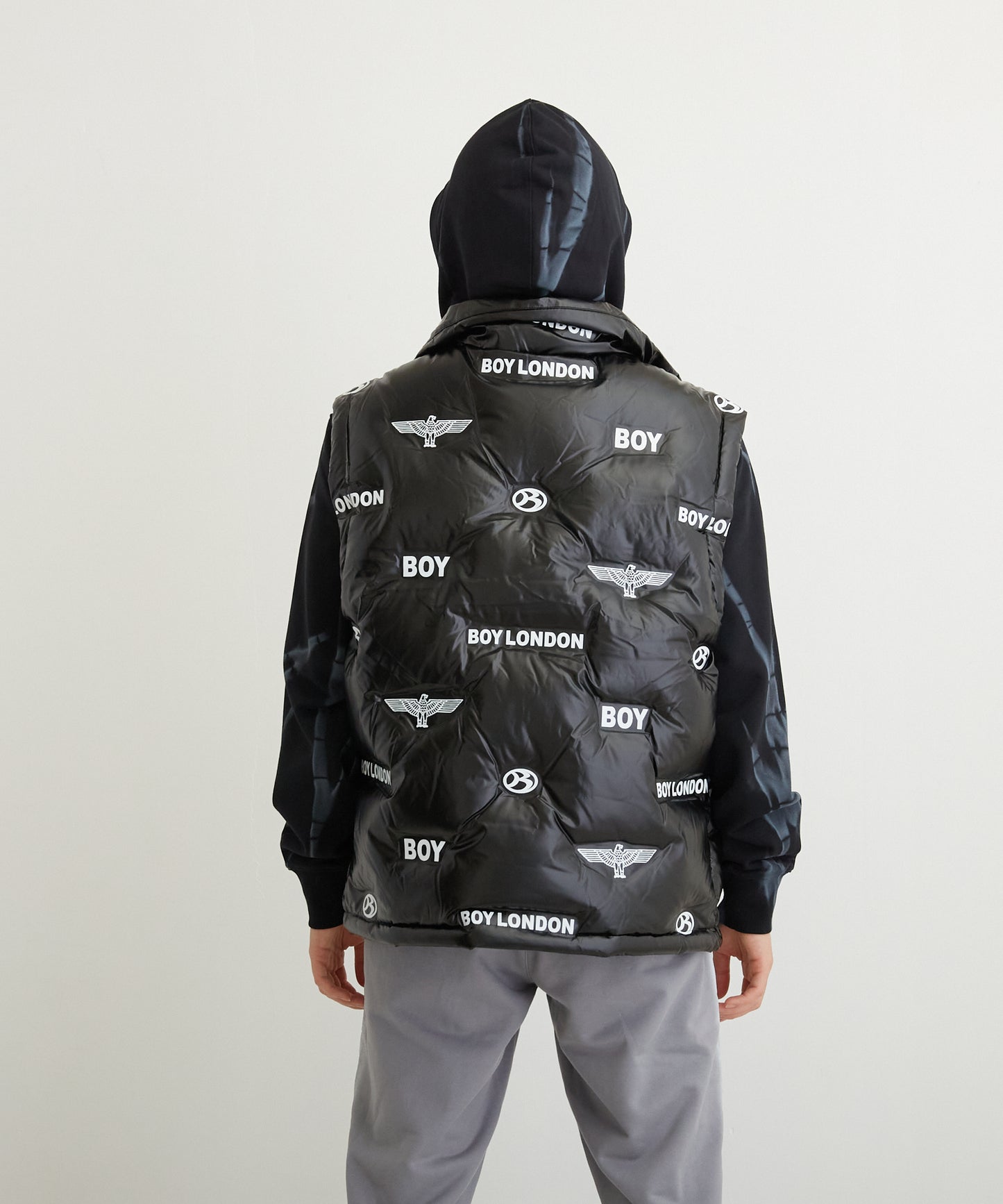 LOGO PATTERN DOWN VEST BLACK【B224N3000102】