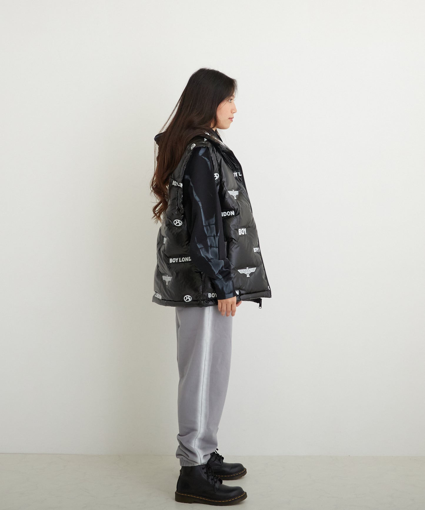 LOGO PATTERN DOWN VEST BLACK【B224N3000102】