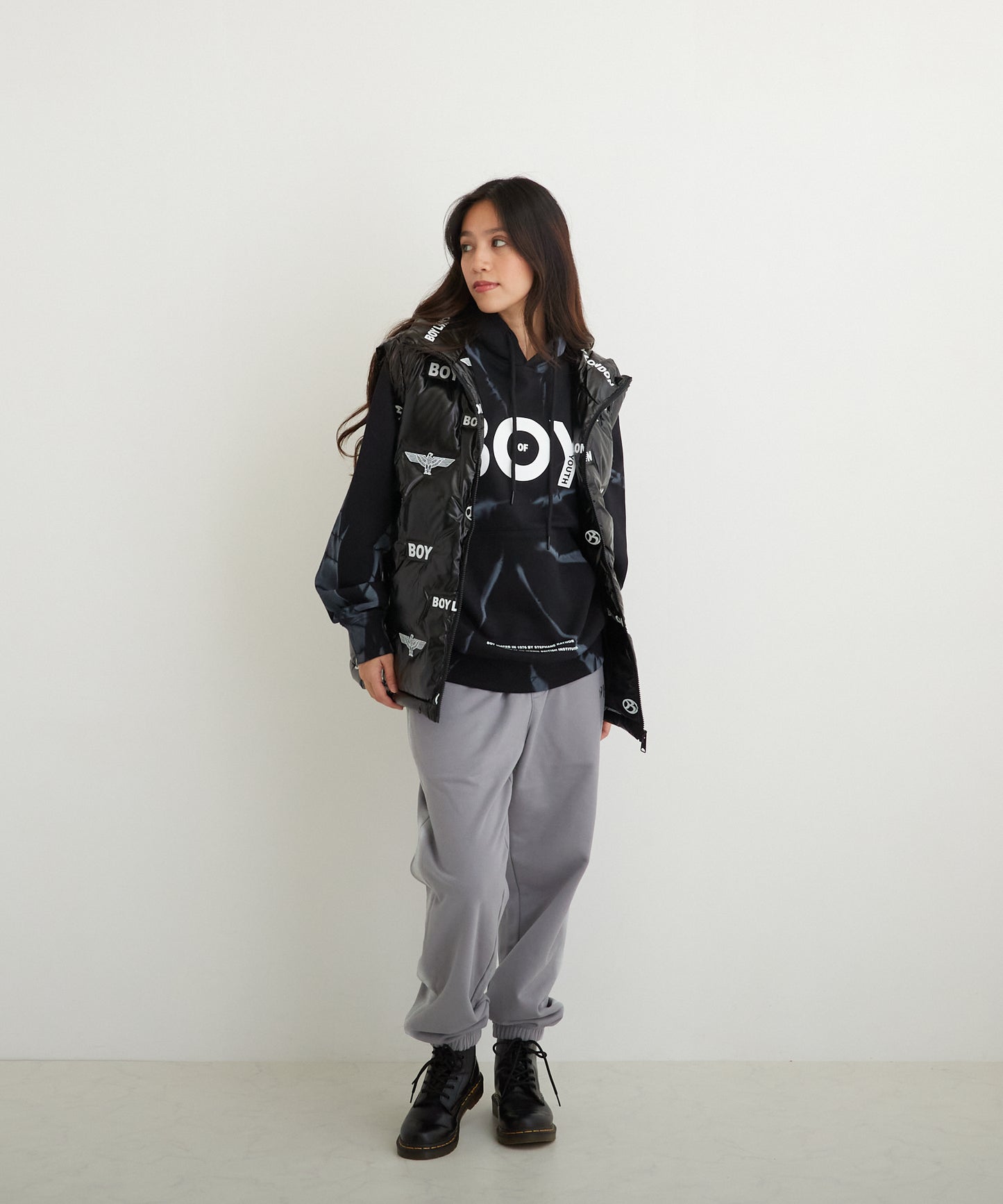 LOGO PATTERN DOWN VEST BLACK【B224N3000102】