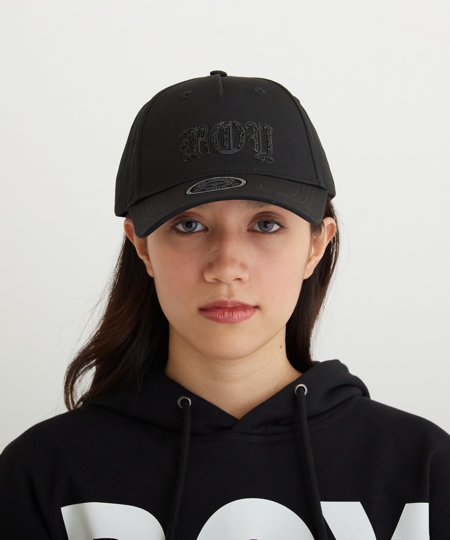 BOY RHINESTONE CAP BLACK【B224N9000202】