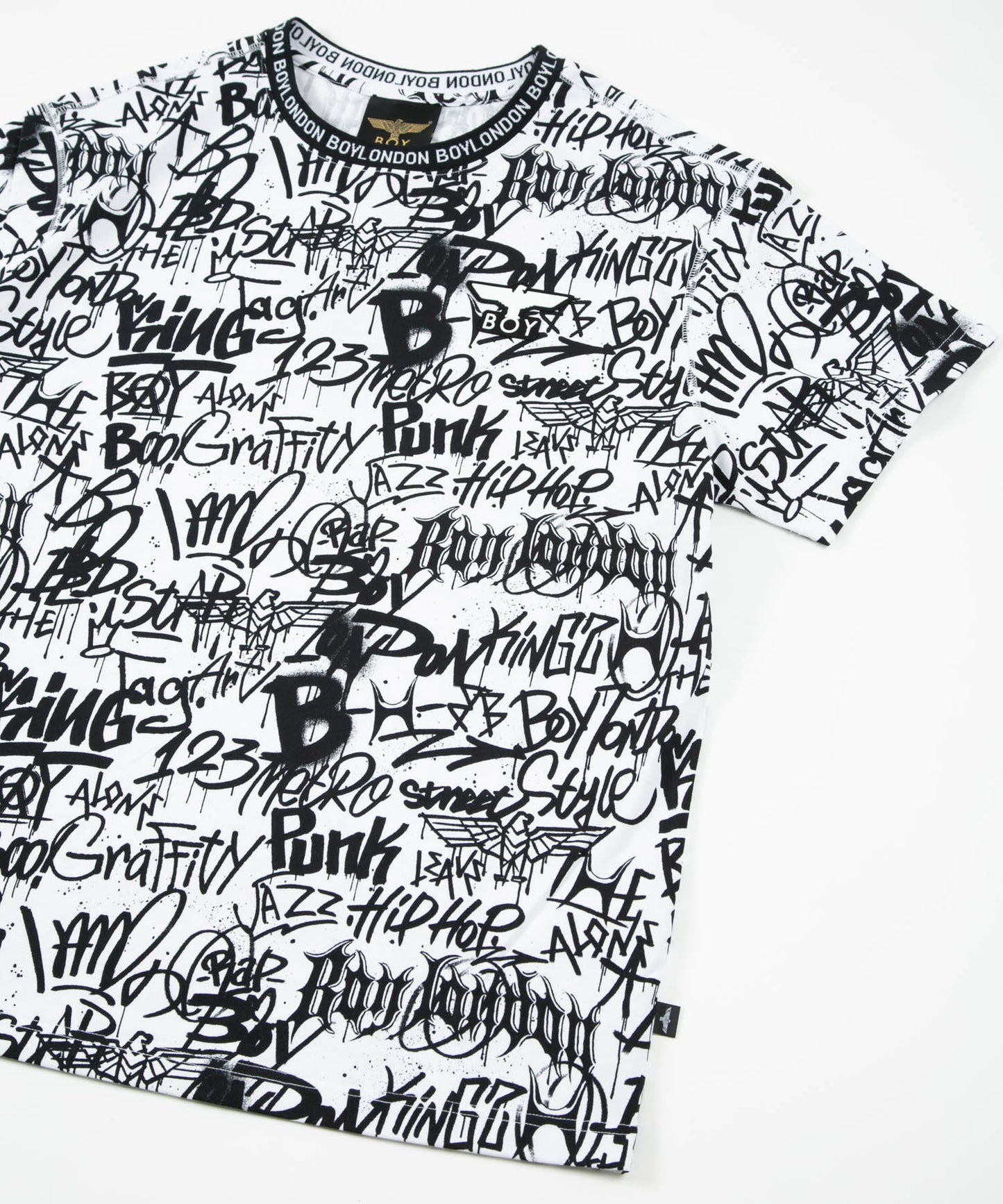 GRAFITTI PATTERN TEE WHITE【B231N0102001】