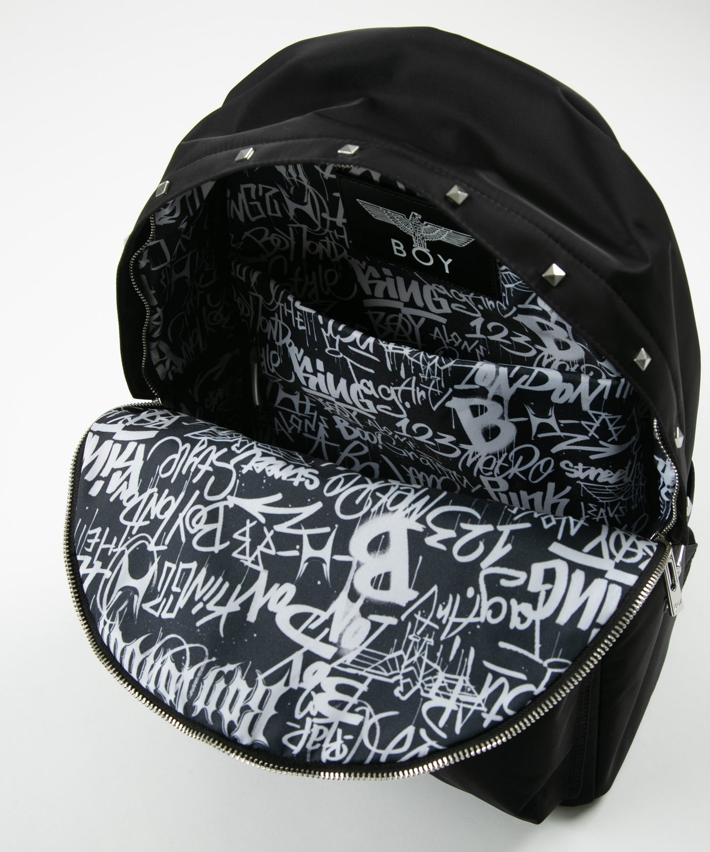 STUDS NYLON BACK PACK BLACK【B231N8500202】