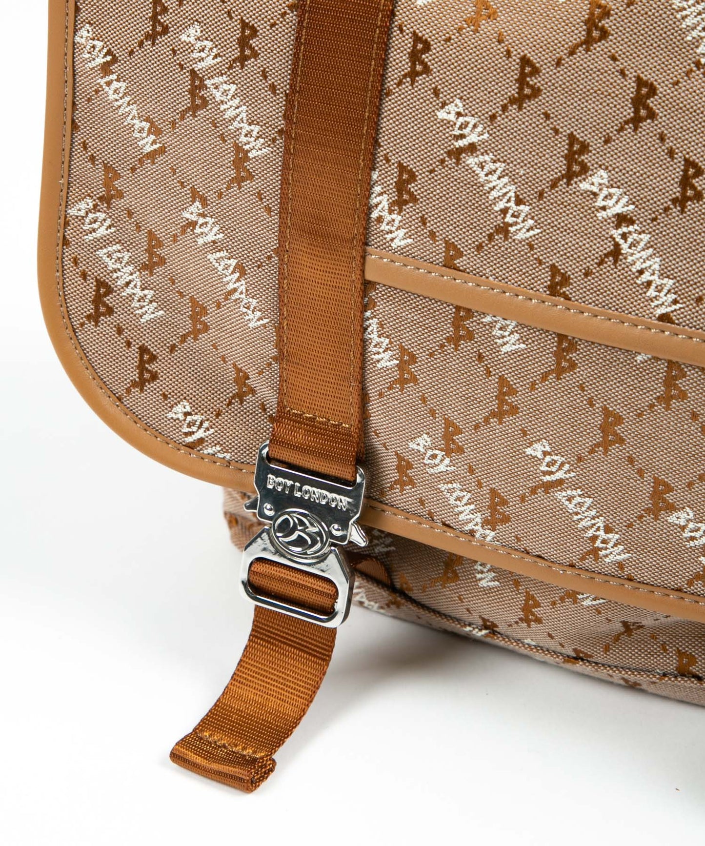 JACQUARD MINI MESSENGER BAG BROWN【B224N8500908】