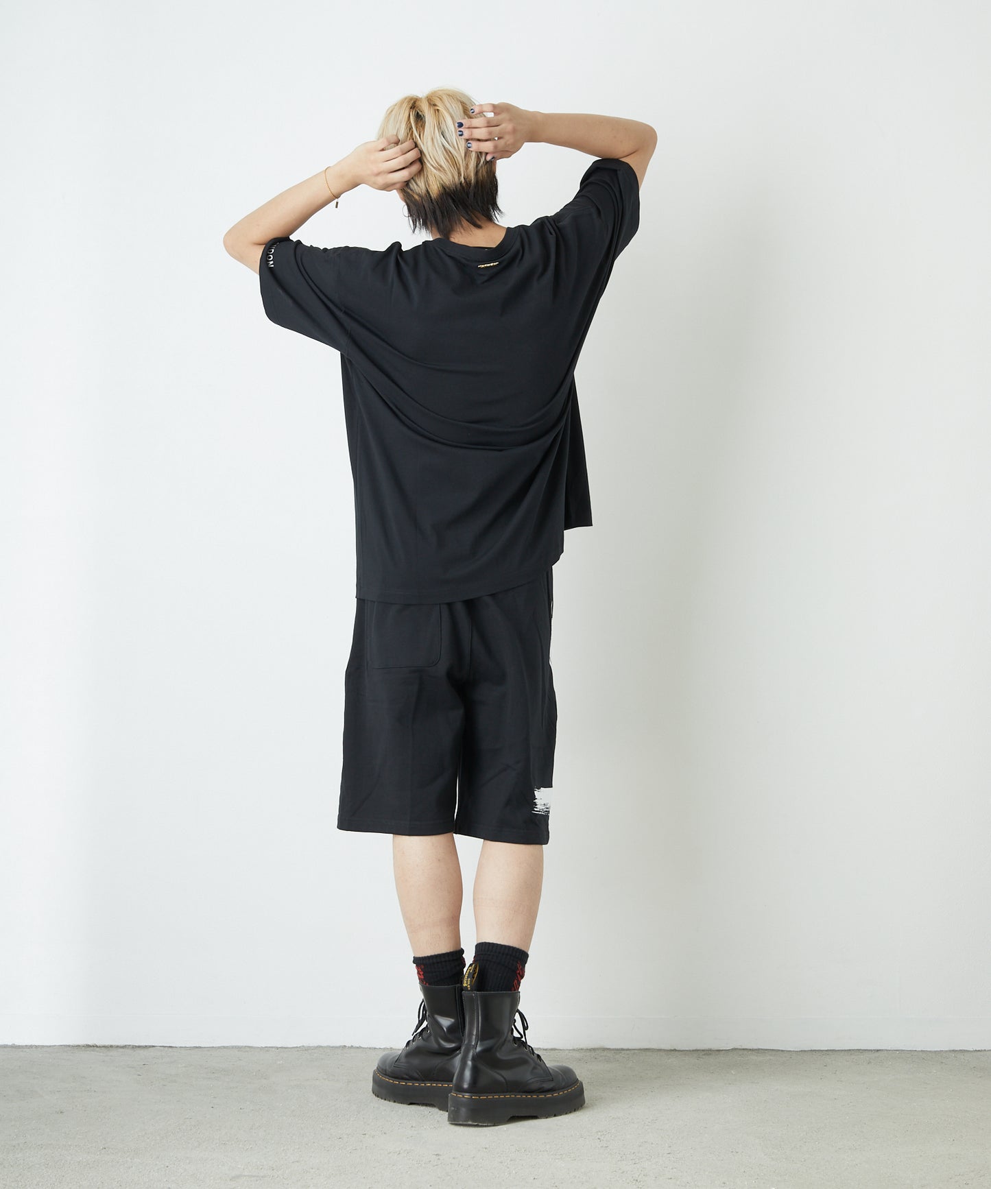 CRYSTAL EAGLE T-SHIRTS BLACK【B221N0101802】
