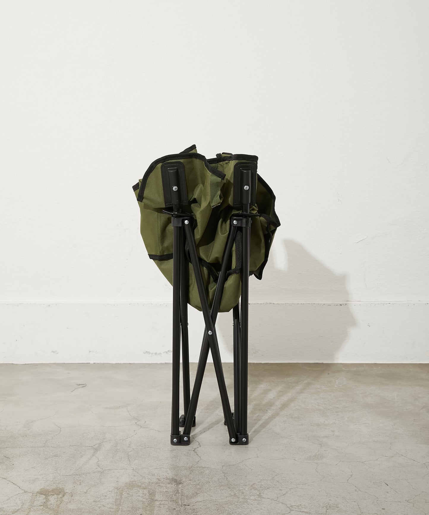 FOLDING CHAIR【B252CYZ00205】