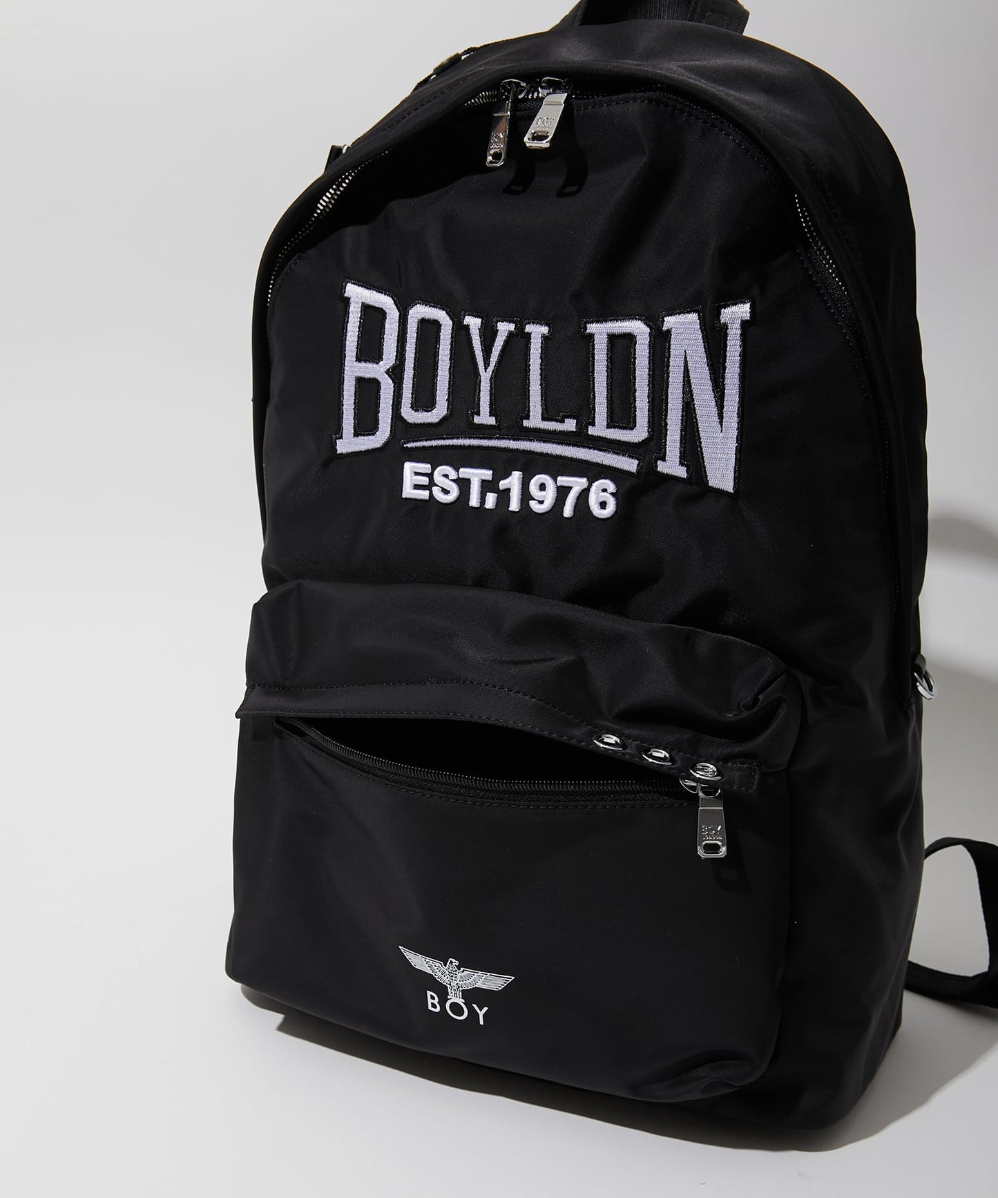 COLLEGE PATCH BACKPACK【B252N8500902】