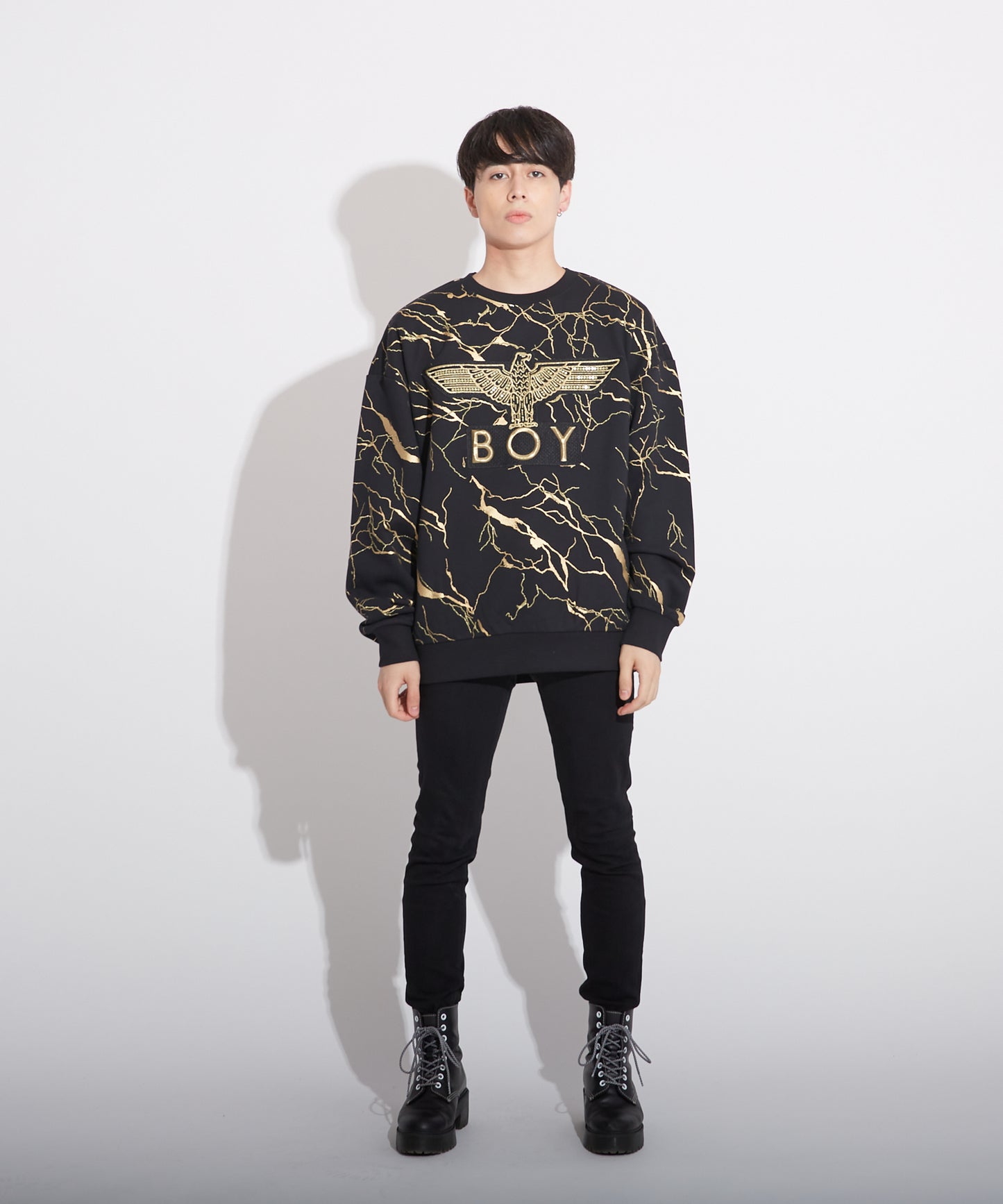 3D EMBROIDERY CRACKED PRINT SWEAT BLACK【B223N0300302】