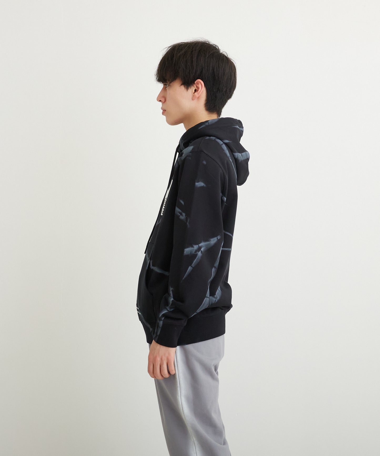 TIE-DYE BOY PARKA BLACK【B223M0470202】