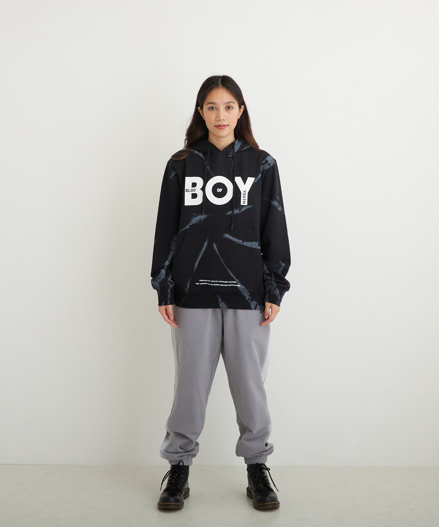 TIE-DYE BOY PARKA BLACK【B223M0470202】